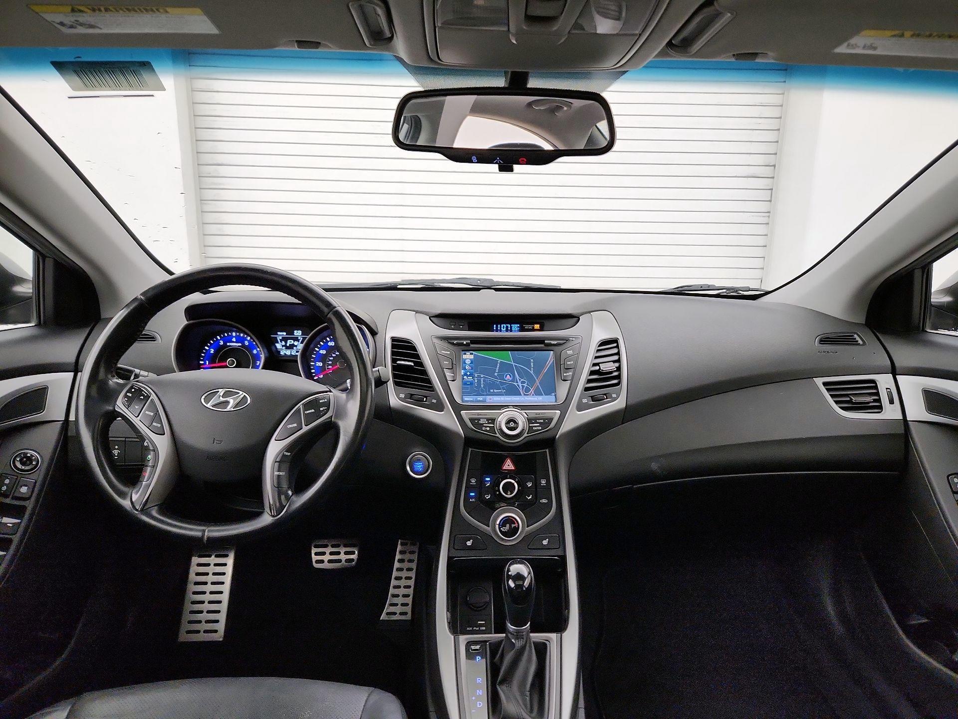 Thumbnail: 2015 Hyundai Elantra - 9