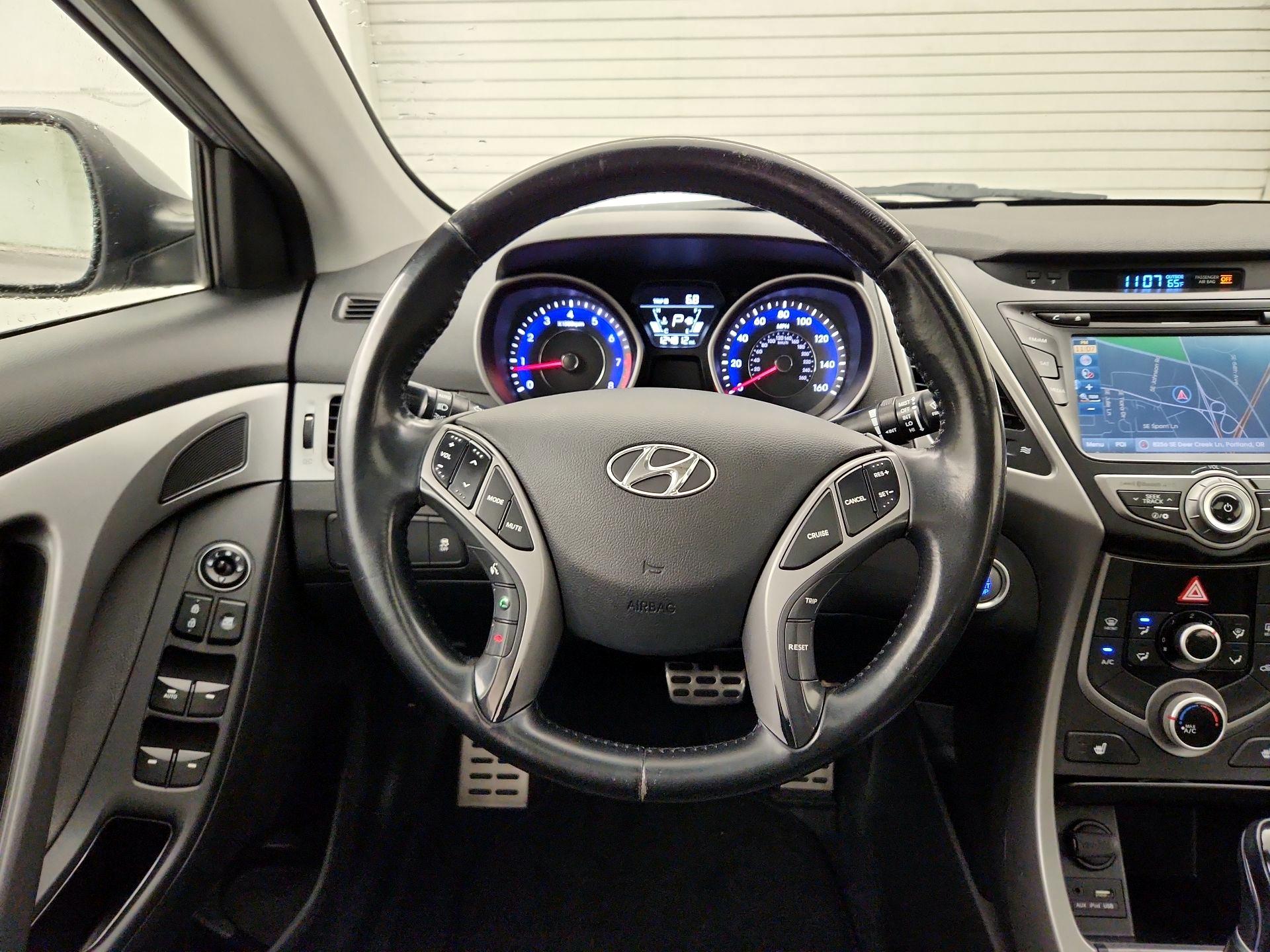 Thumbnail: 2015 Hyundai Elantra - 10