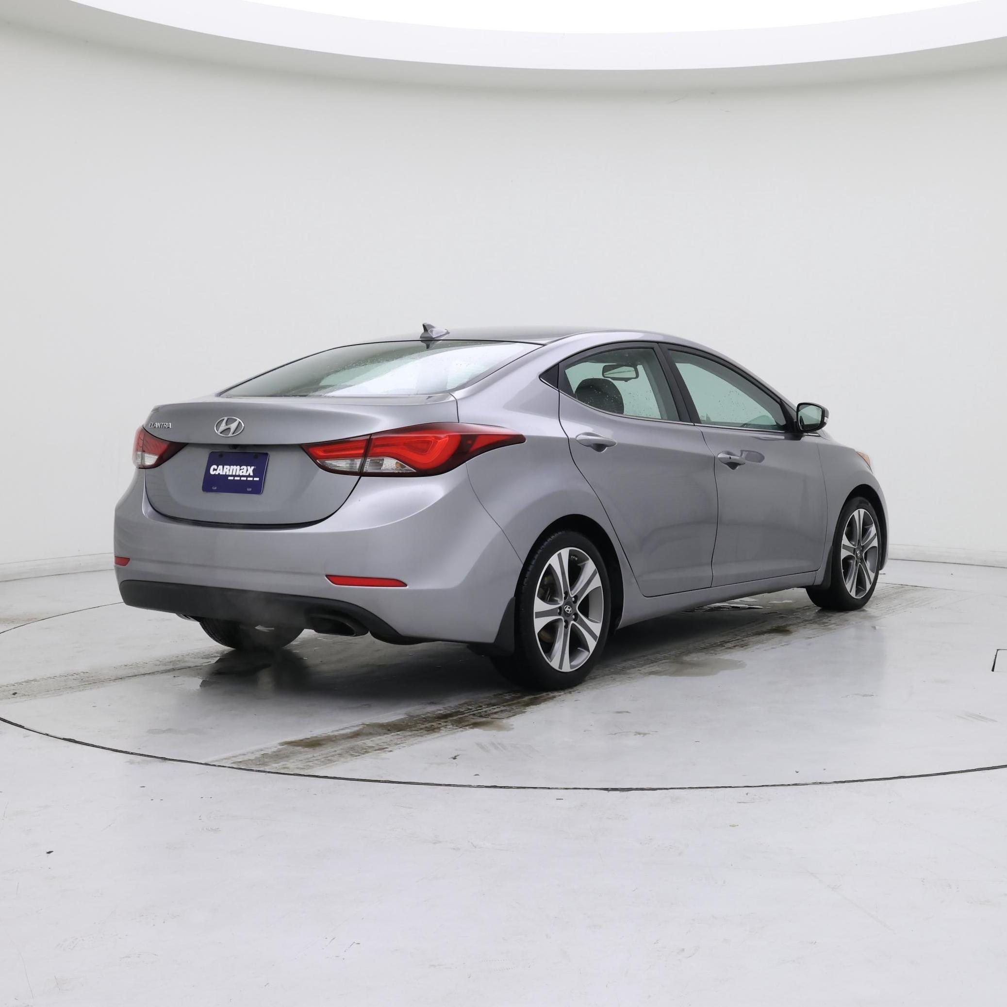 Thumbnail: 2015 Hyundai Elantra - 8