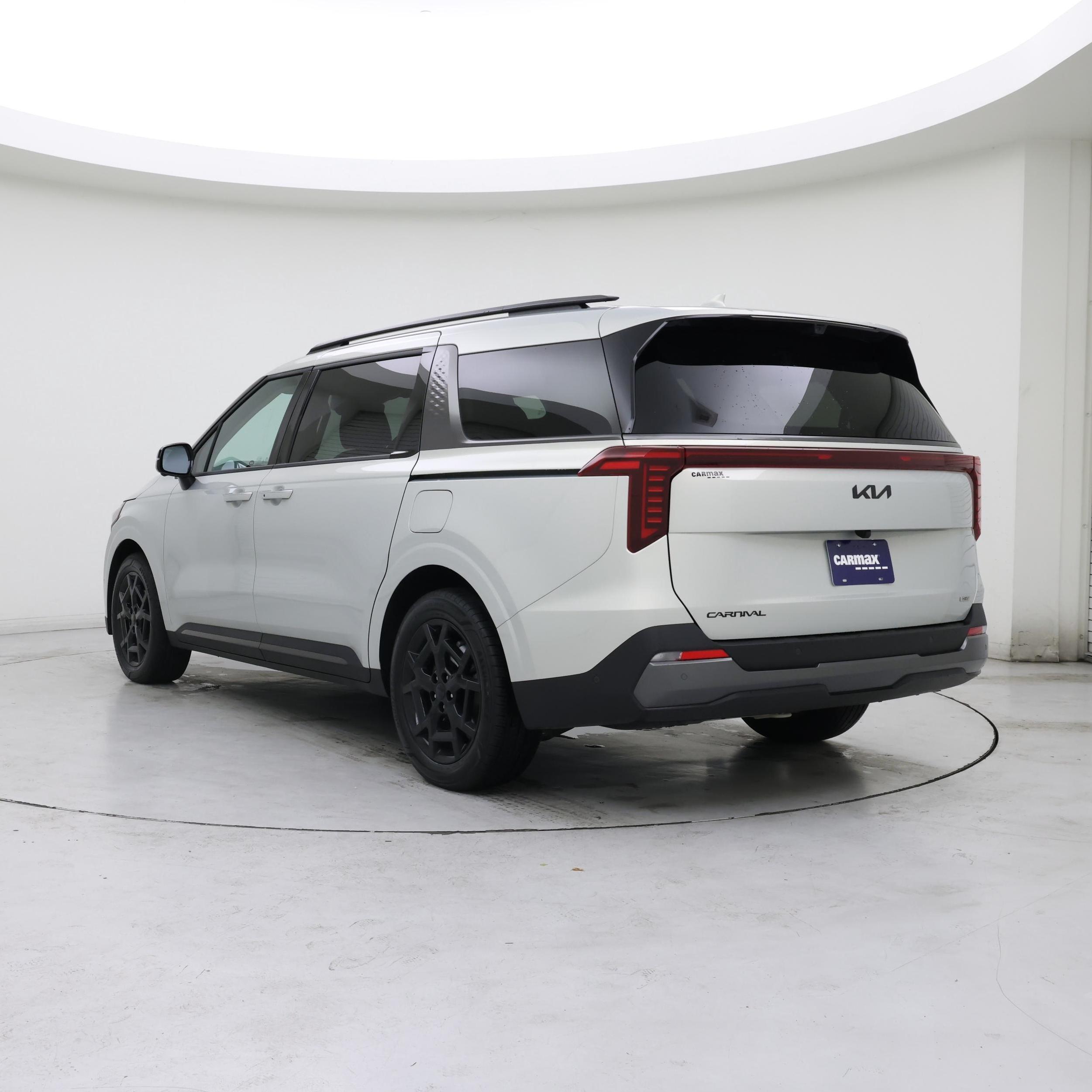 Thumbnail: 2025 Kia Carnival - 2