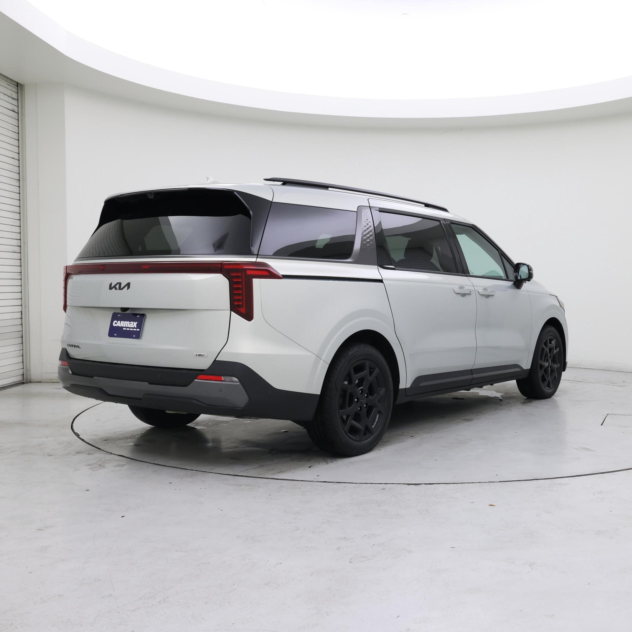 Thumbnail: 2025 Kia Carnival - 8
