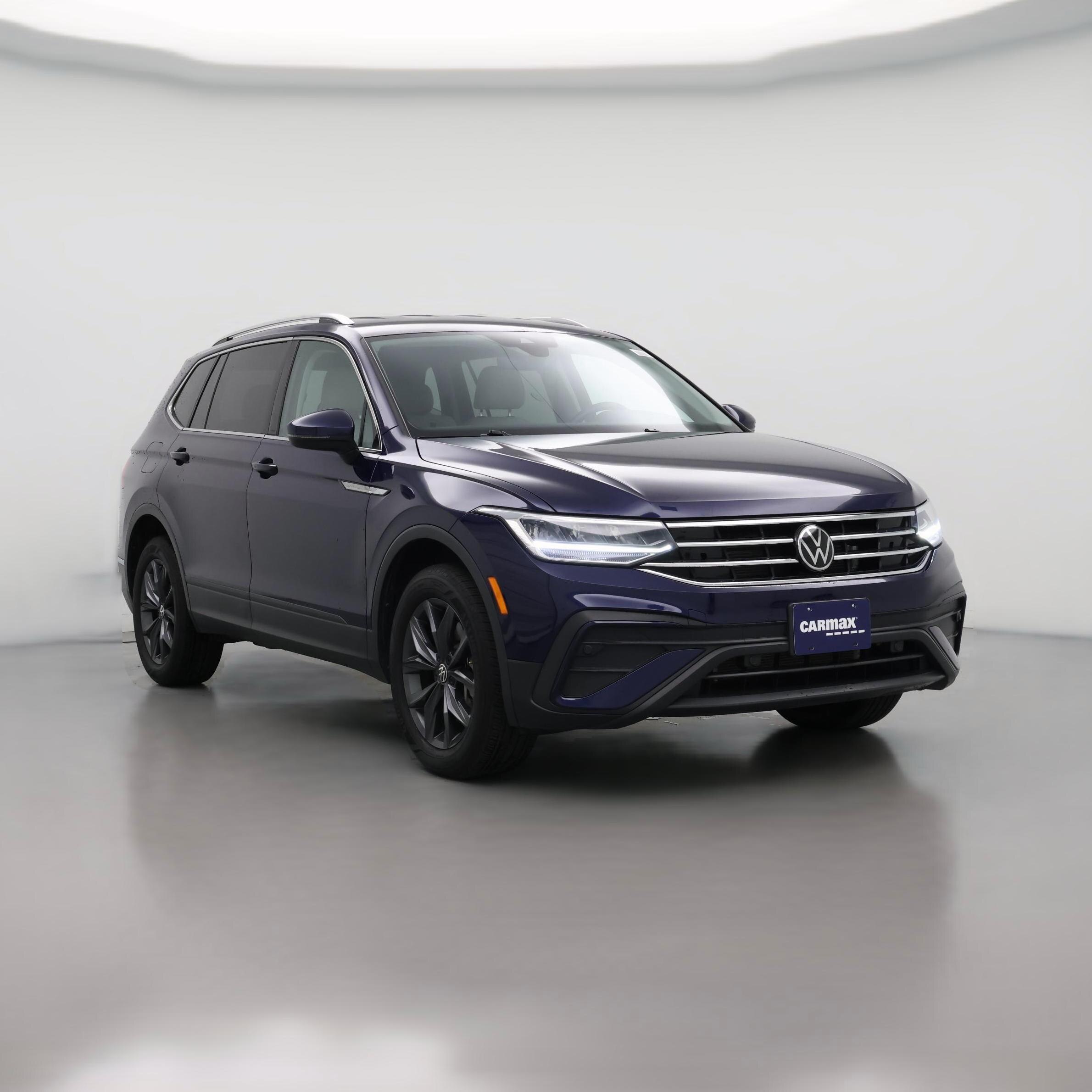 Thumbnail: 2022 Volkswagen Tiguan - 1