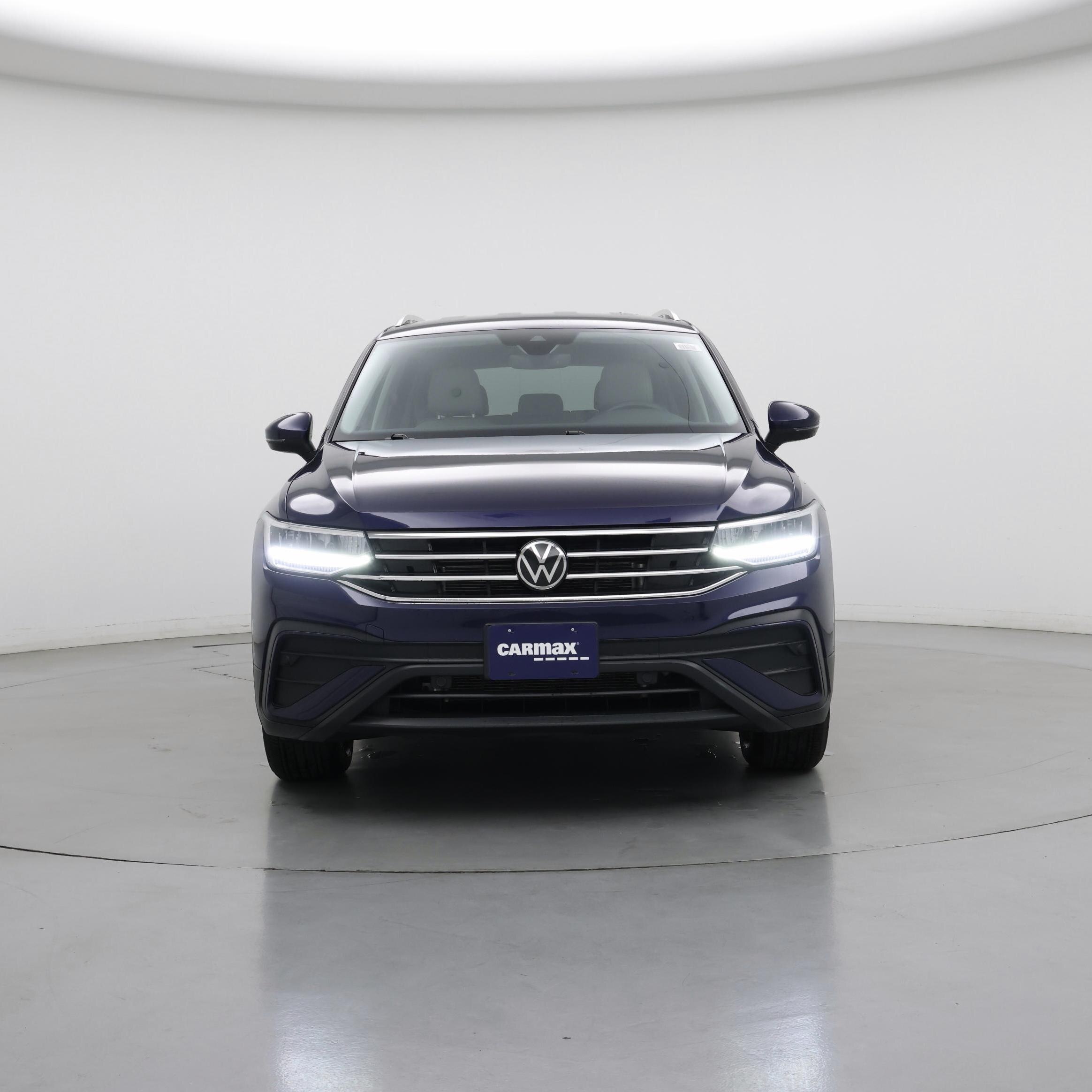 Thumbnail: 2022 Volkswagen Tiguan - 5