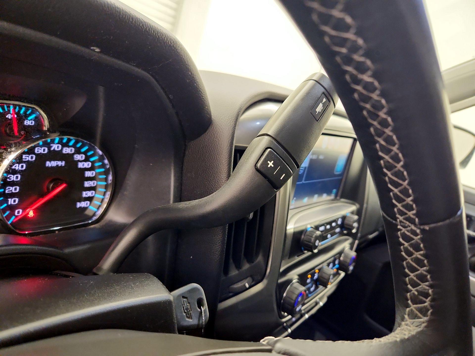 Thumbnail: 2016 Chevrolet Silverado 1500 - 17