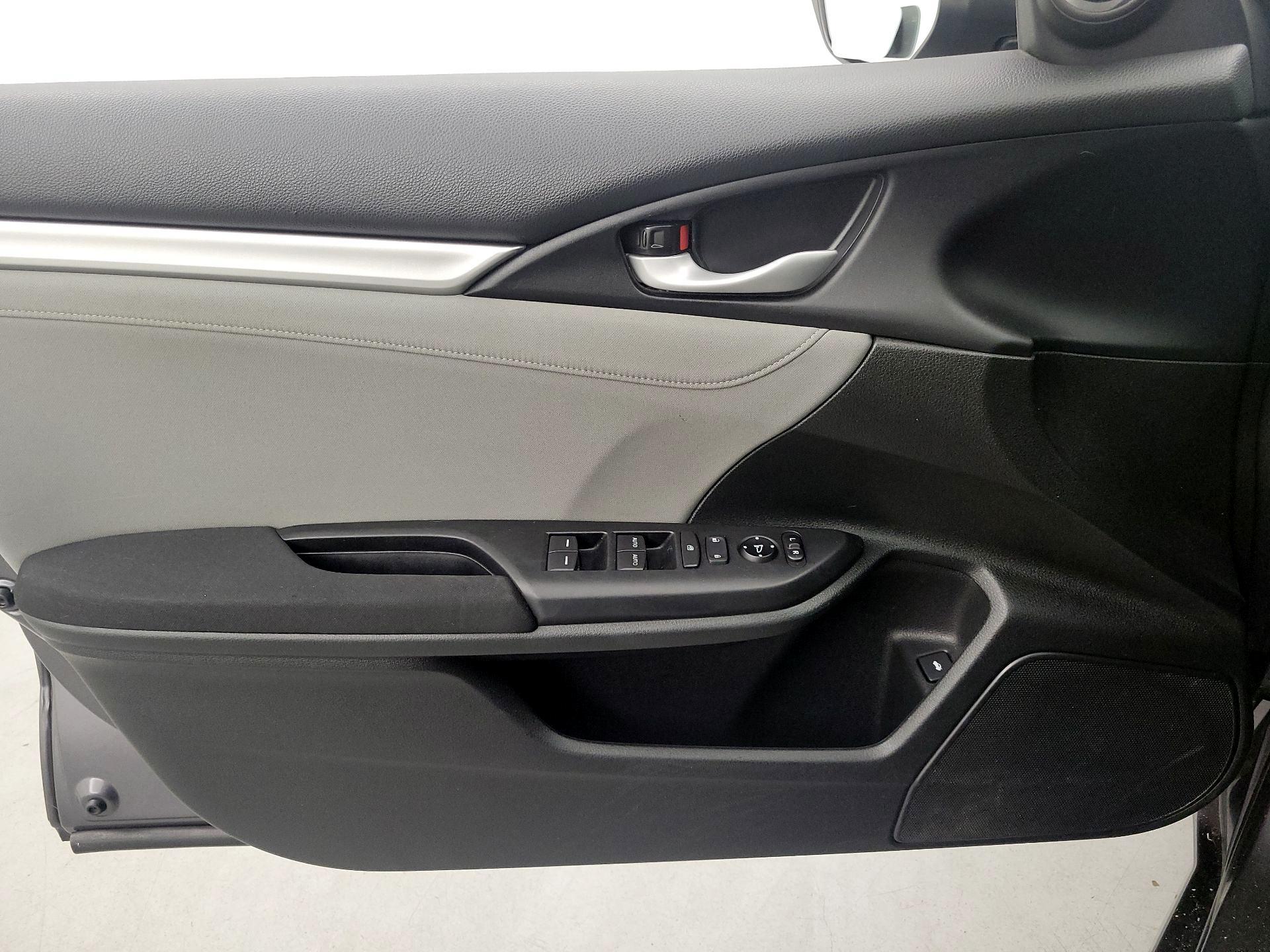 Thumbnail: 2018 Honda Civic - 12