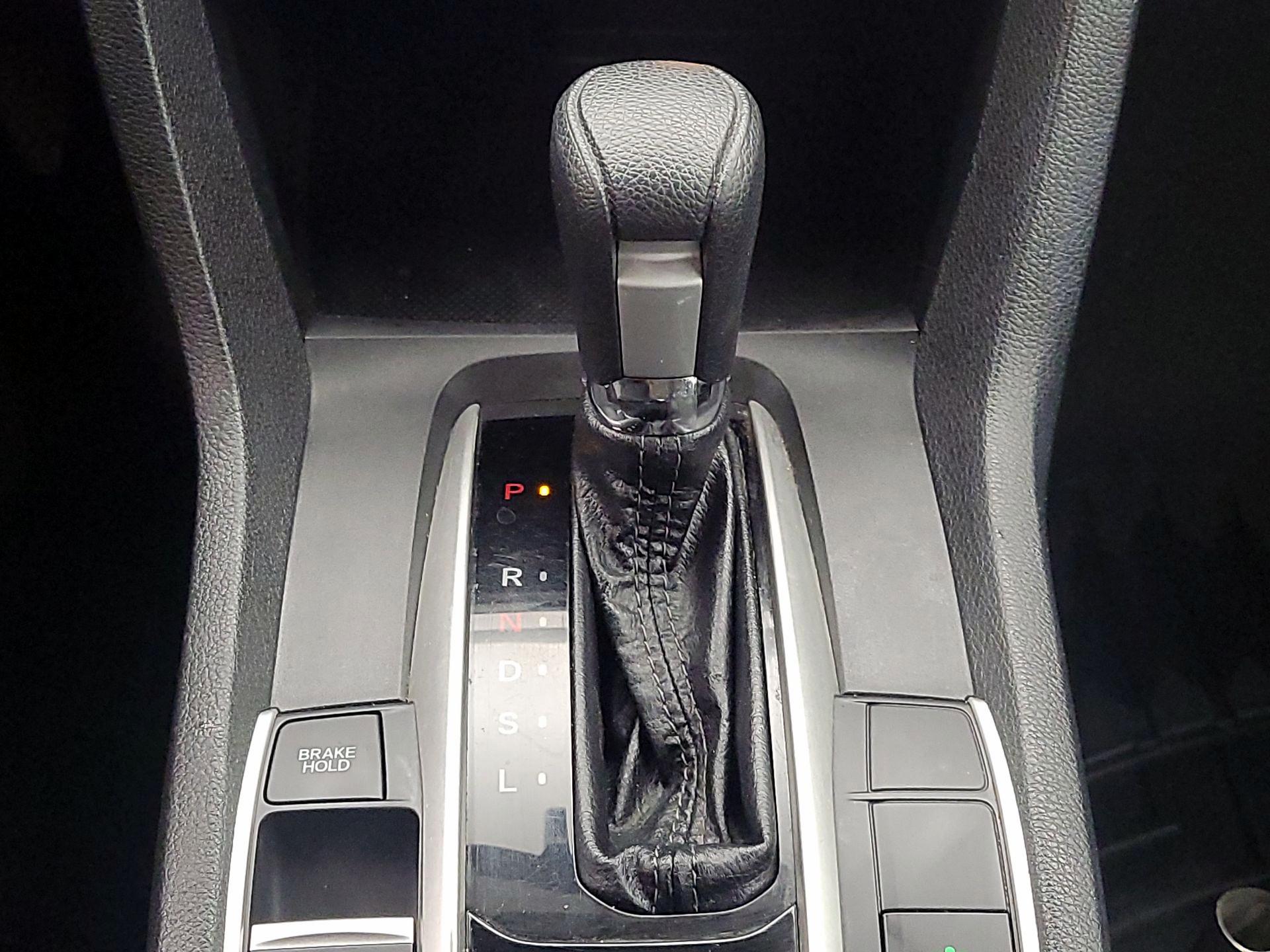 Thumbnail: 2018 Honda Civic - 17