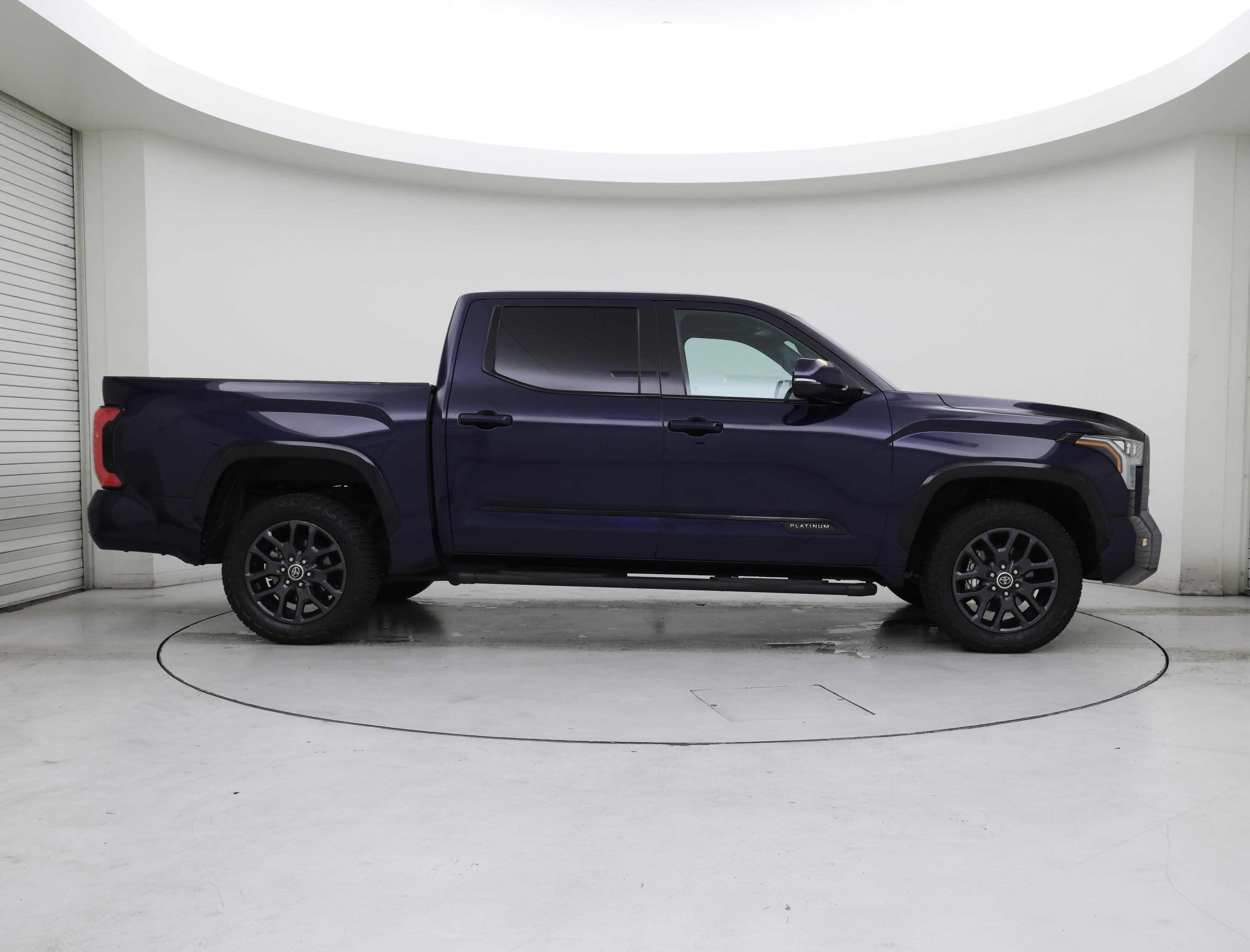 Thumbnail: 2023 Toyota Tundra - 7
