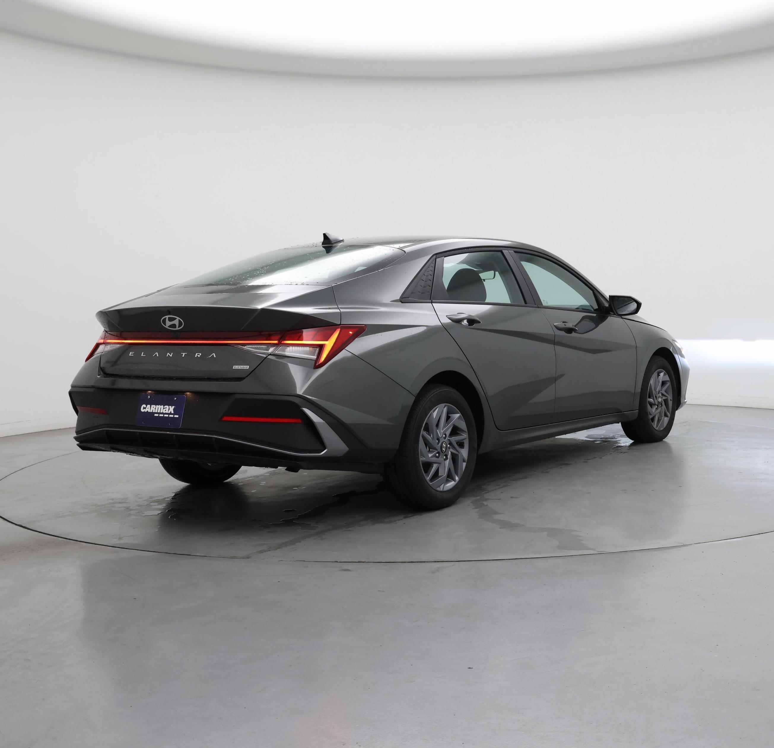 Thumbnail: 2025 Hyundai Elantra - 8
