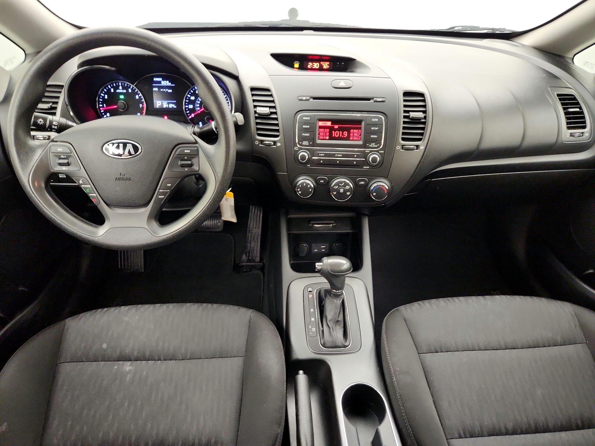 Thumbnail: 2016 Kia Forte - 9