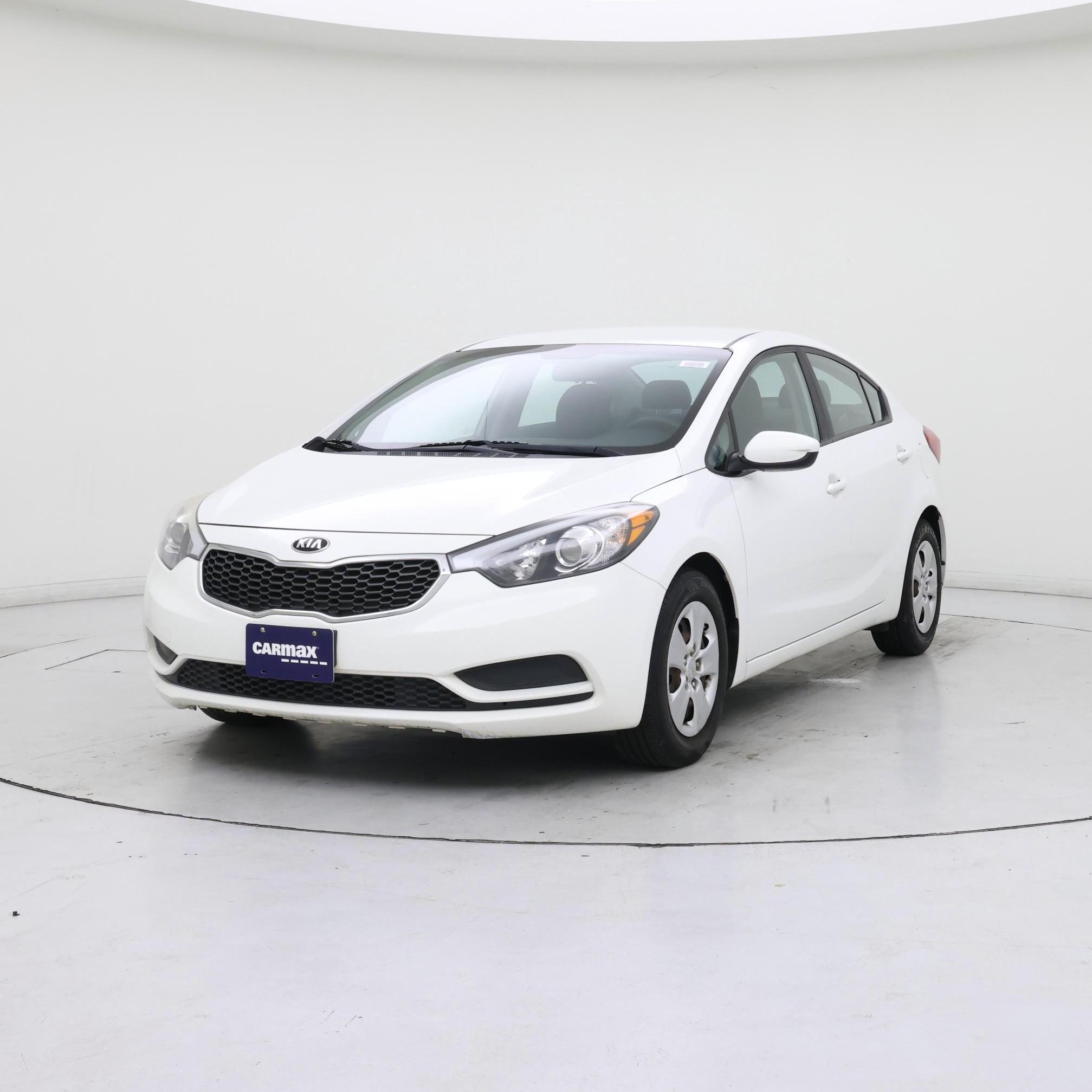 Thumbnail: 2016 Kia Forte - 4