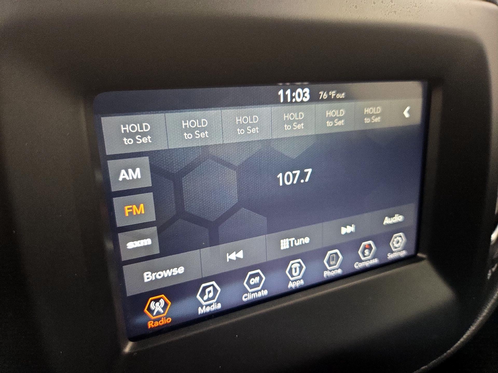 Thumbnail: 2020 Jeep Compass - 15