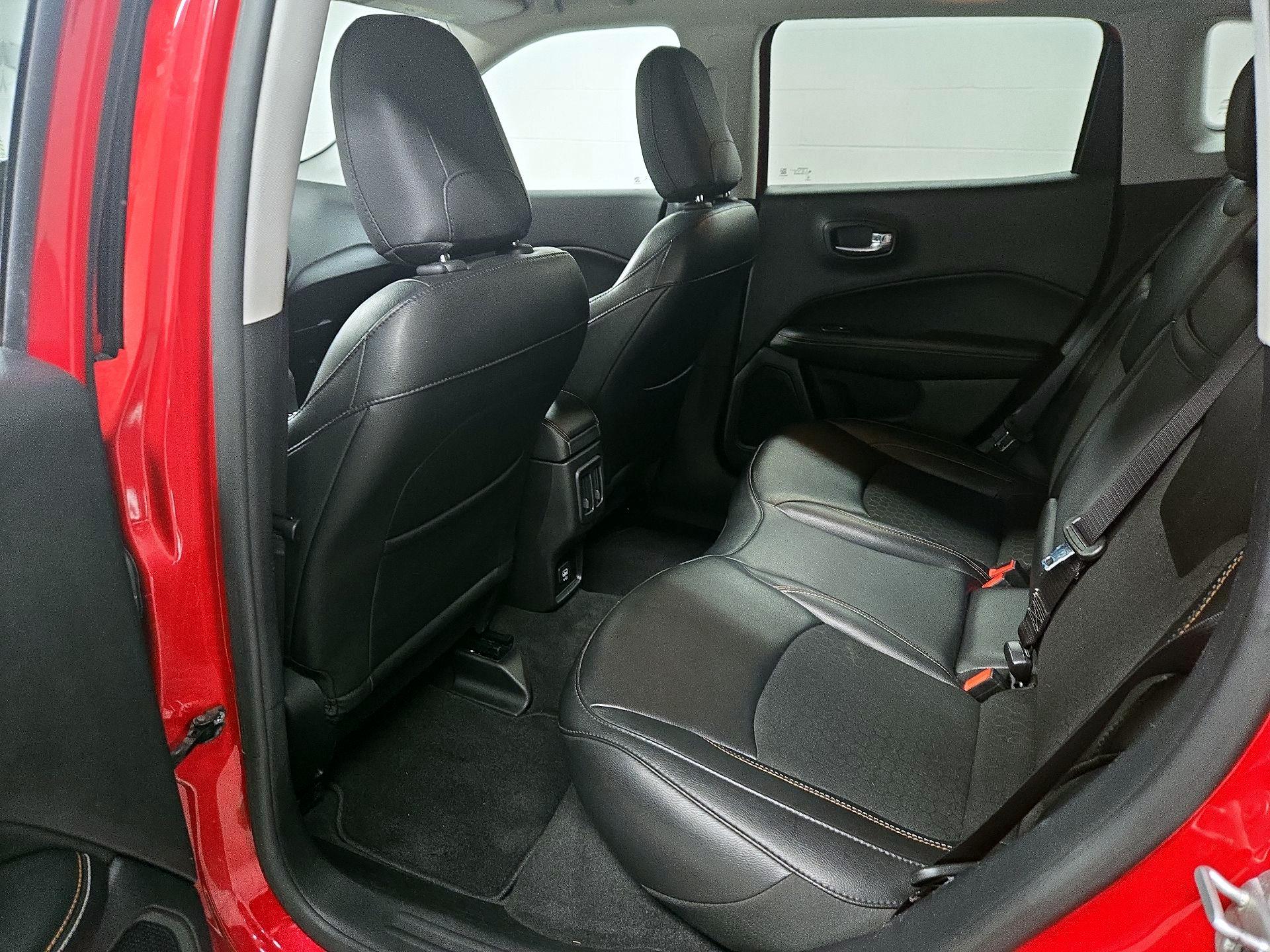 Thumbnail: 2020 Jeep Compass - 19