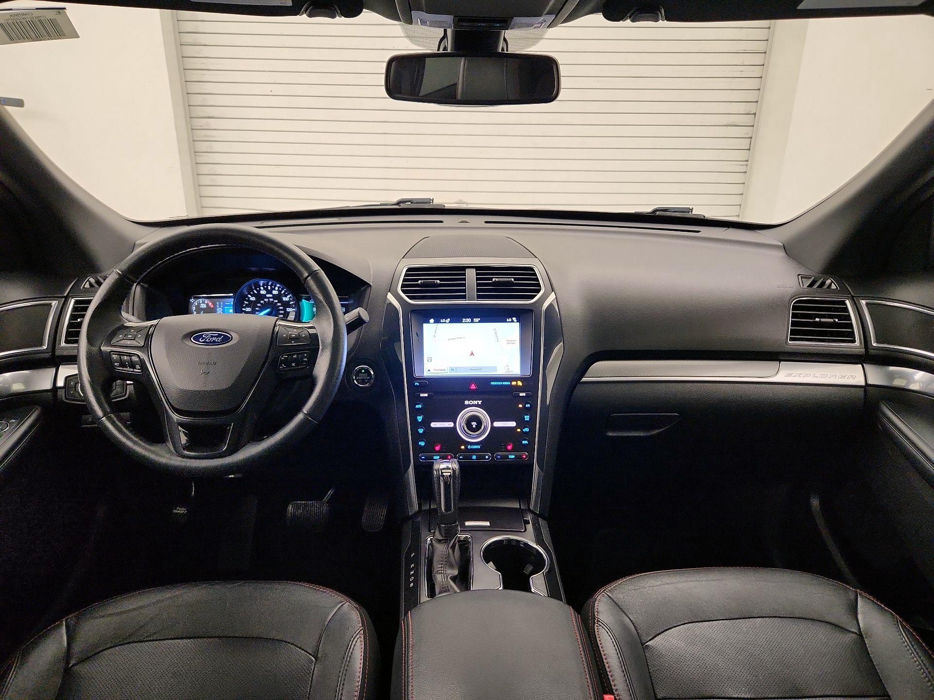 Thumbnail: 2019 Ford Explorer - 9