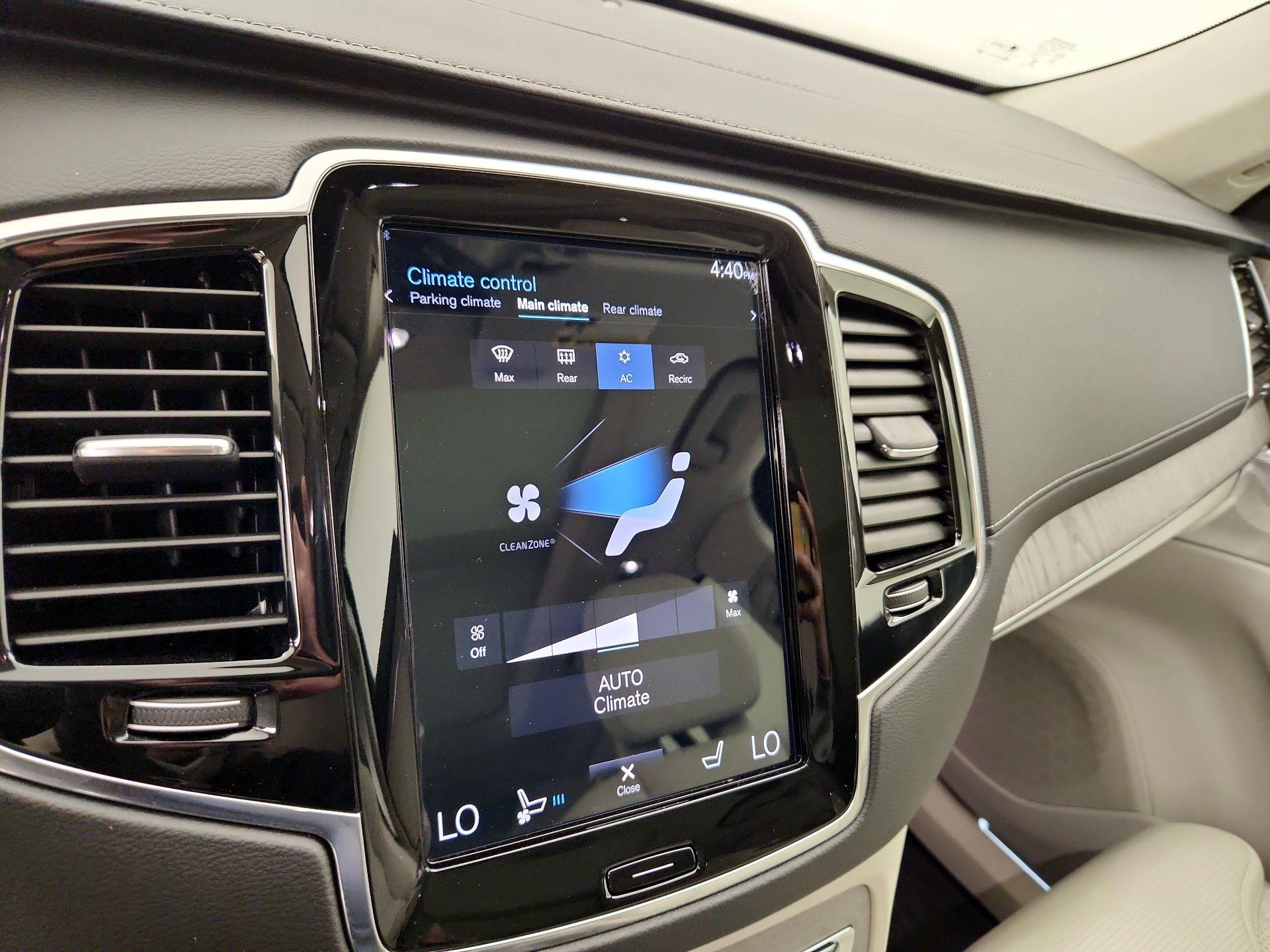Thumbnail: 2022 Volvo XC90 - 16