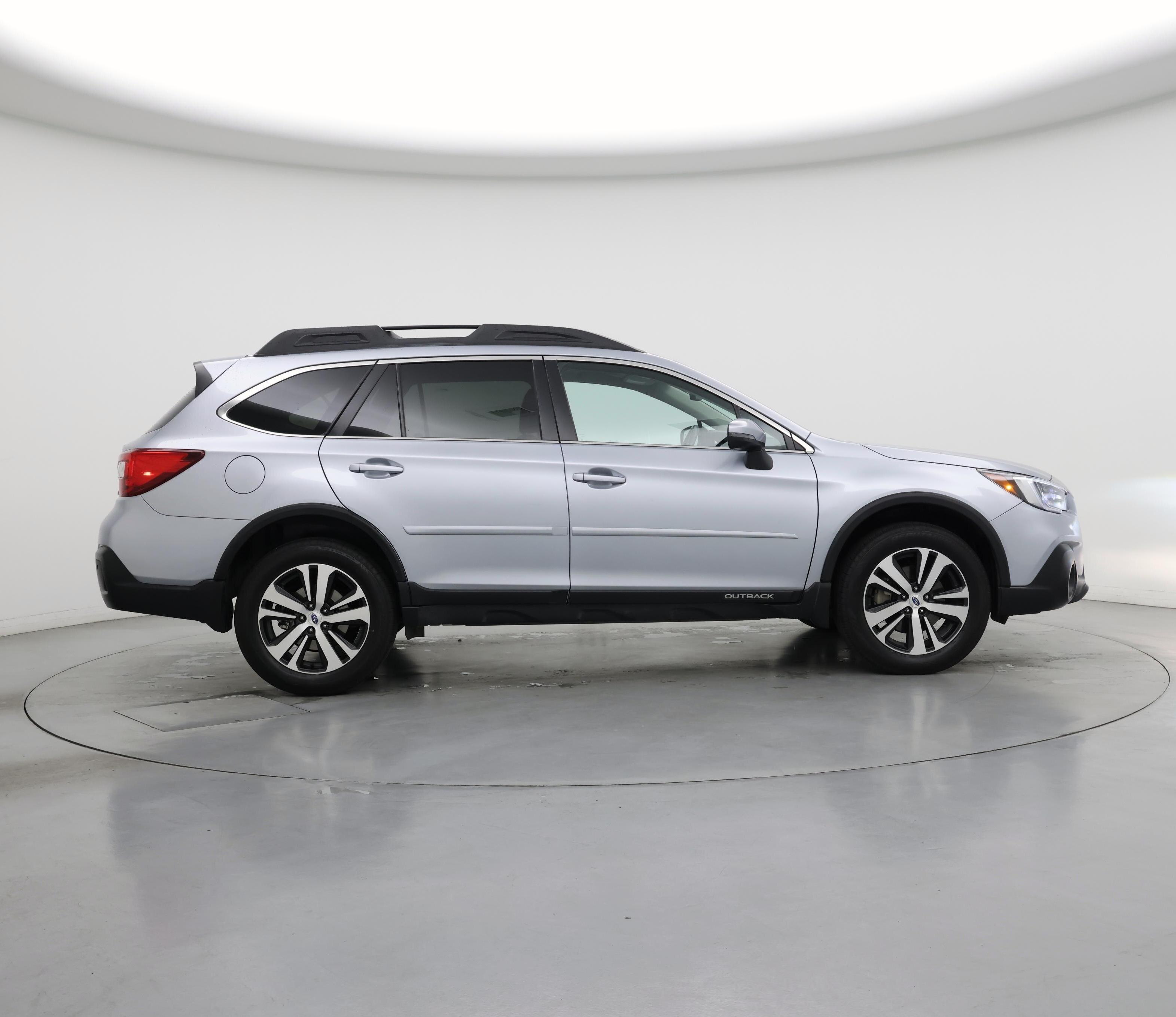 Thumbnail: 2018 Subaru Outback - 7