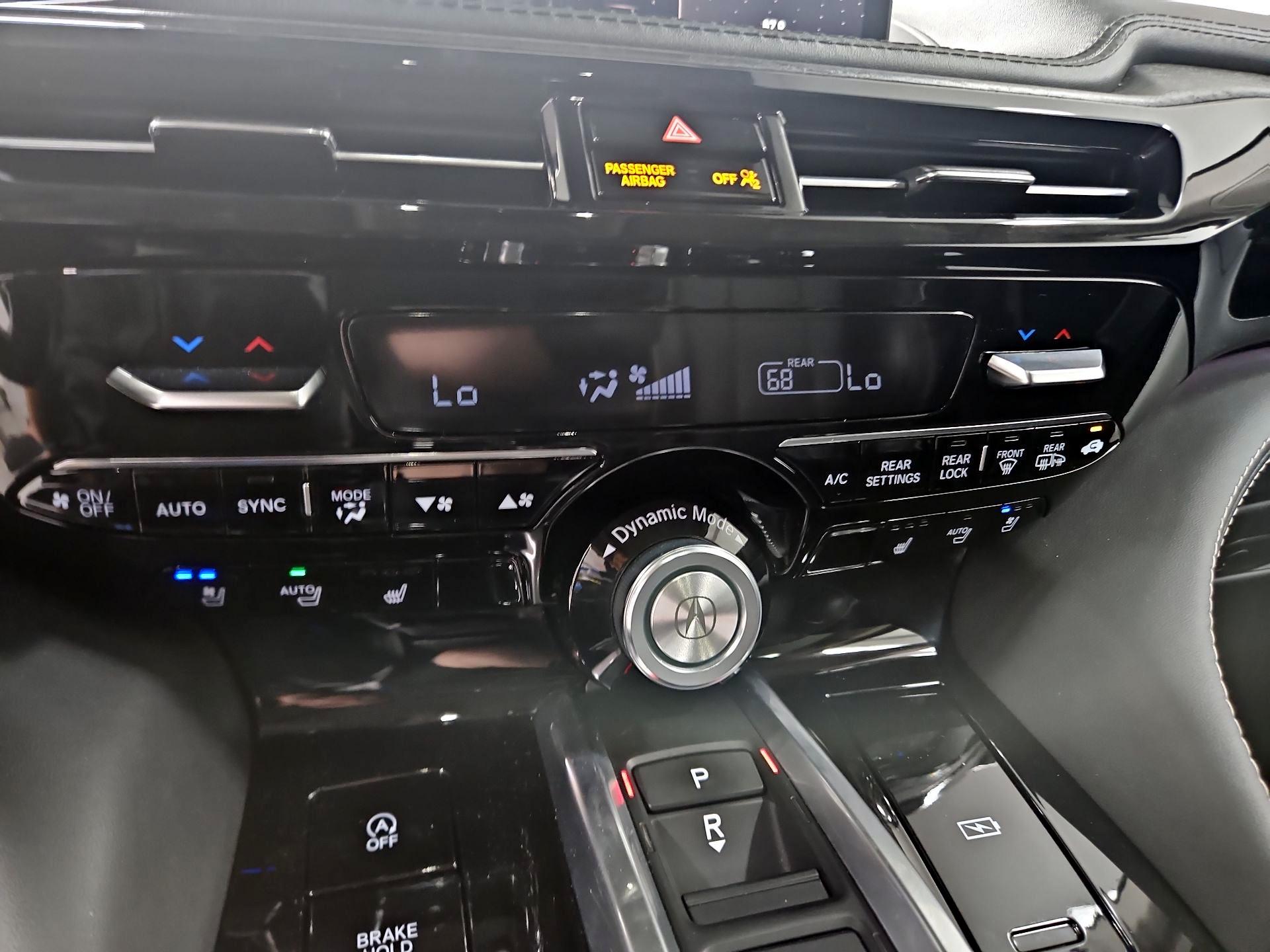 Thumbnail: 2022 Acura MDX - 17