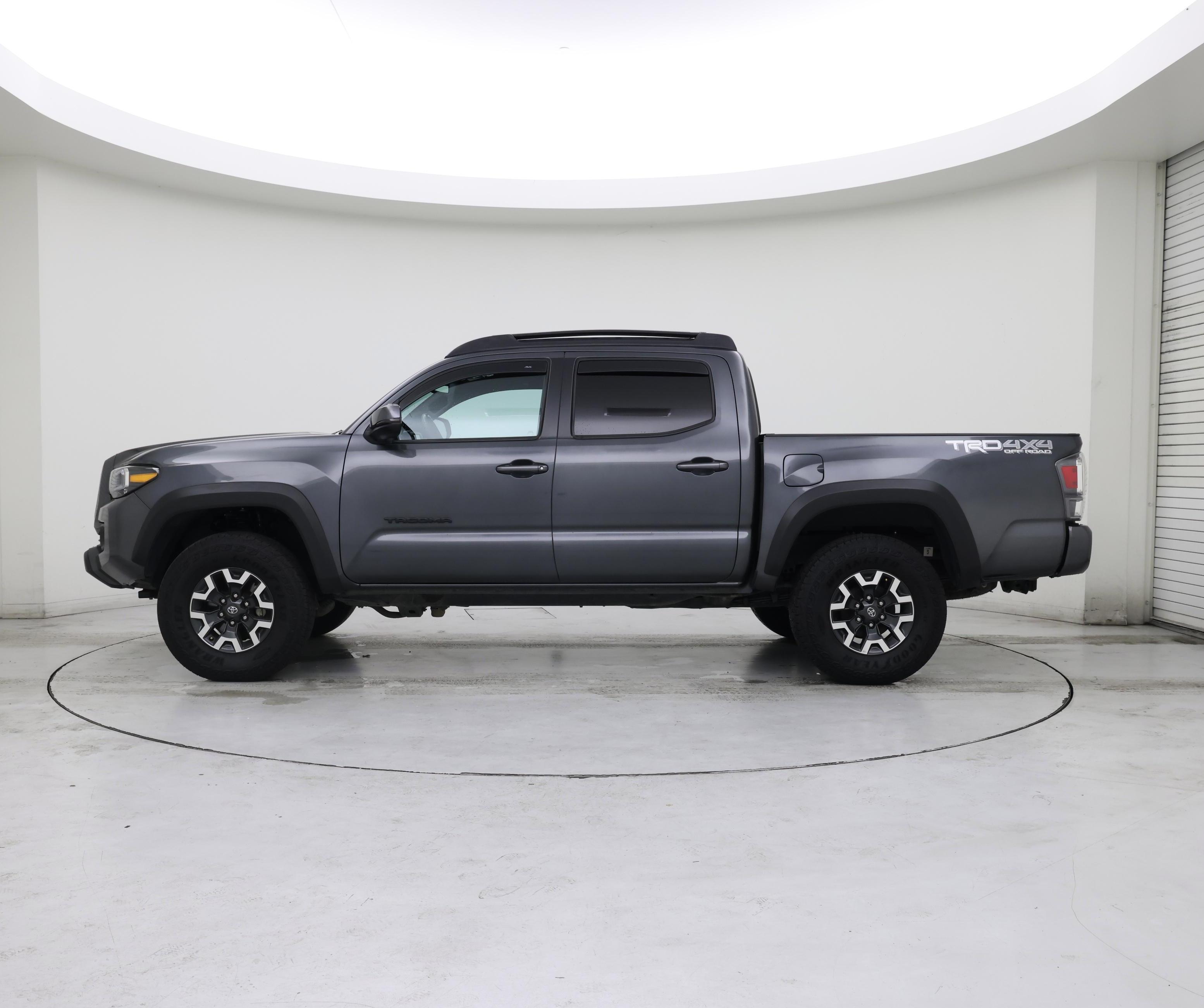 Thumbnail: 2023 Toyota Tacoma - 3