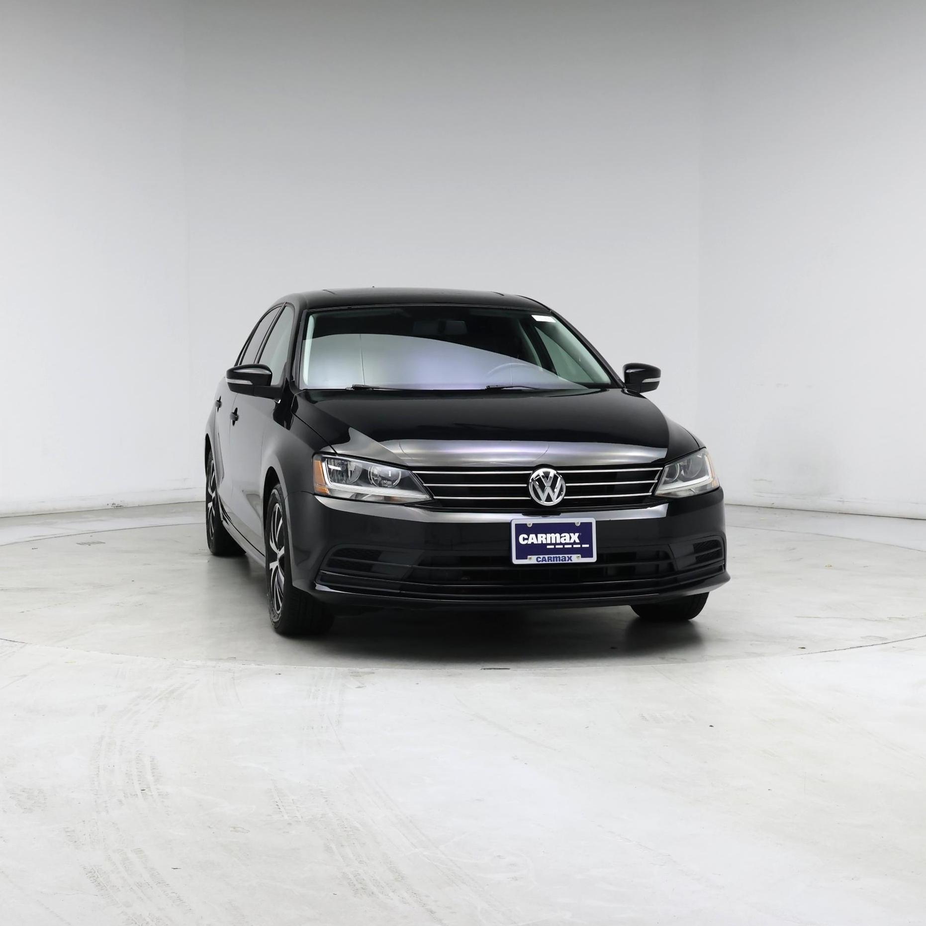 Thumbnail: 2017 Volkswagen Jetta - 5