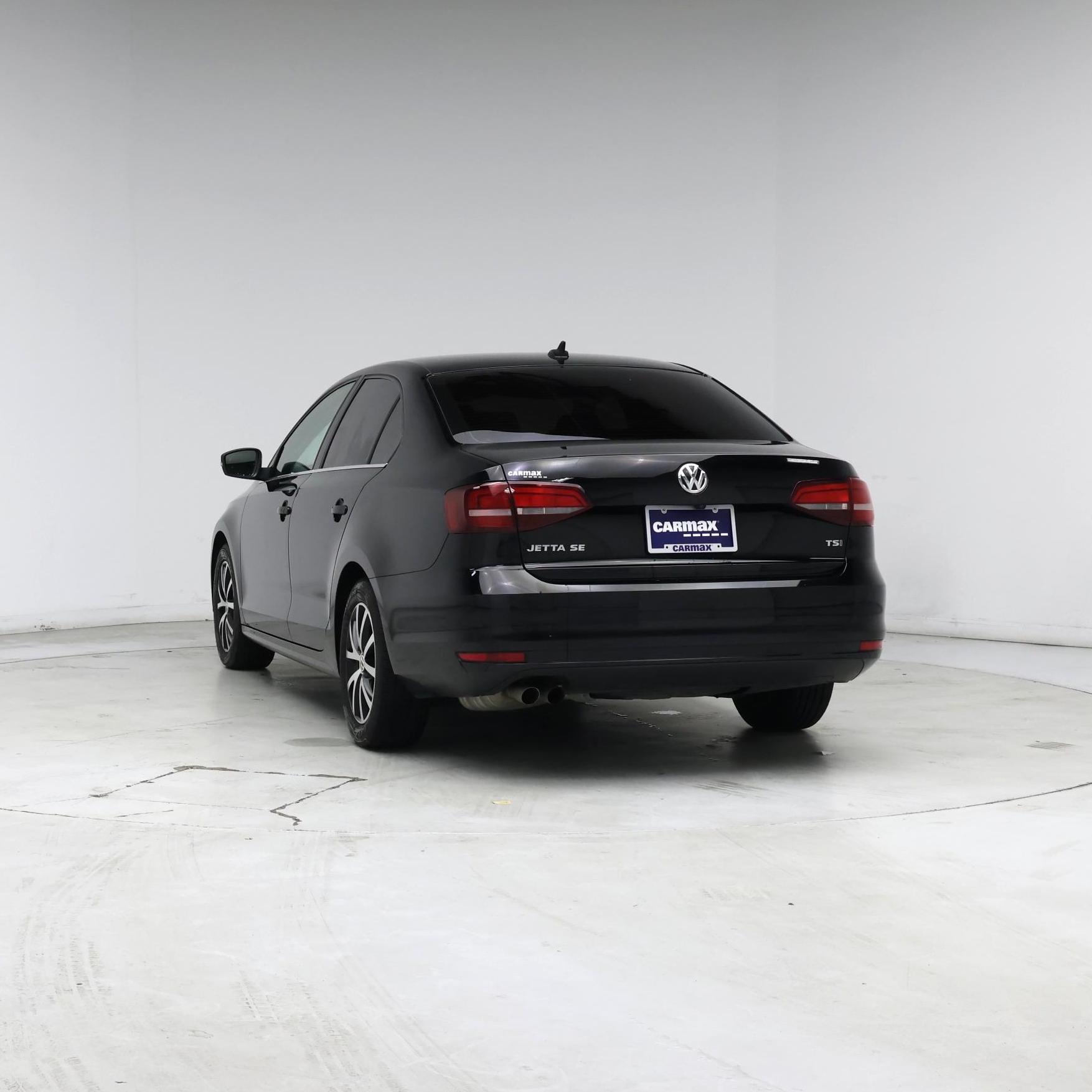 Thumbnail: 2017 Volkswagen Jetta - 6