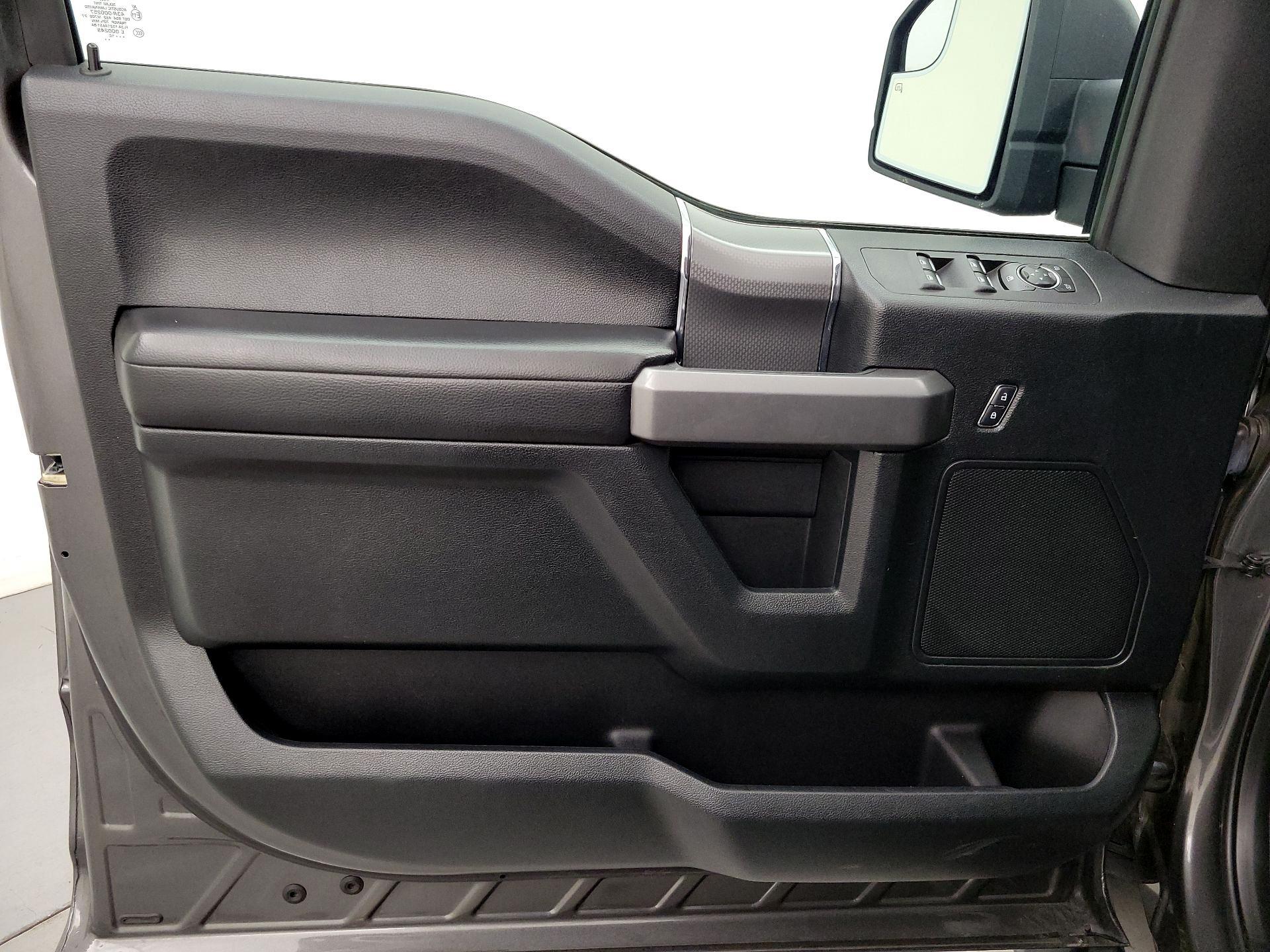Thumbnail: 2016 Ford F-150 - 12