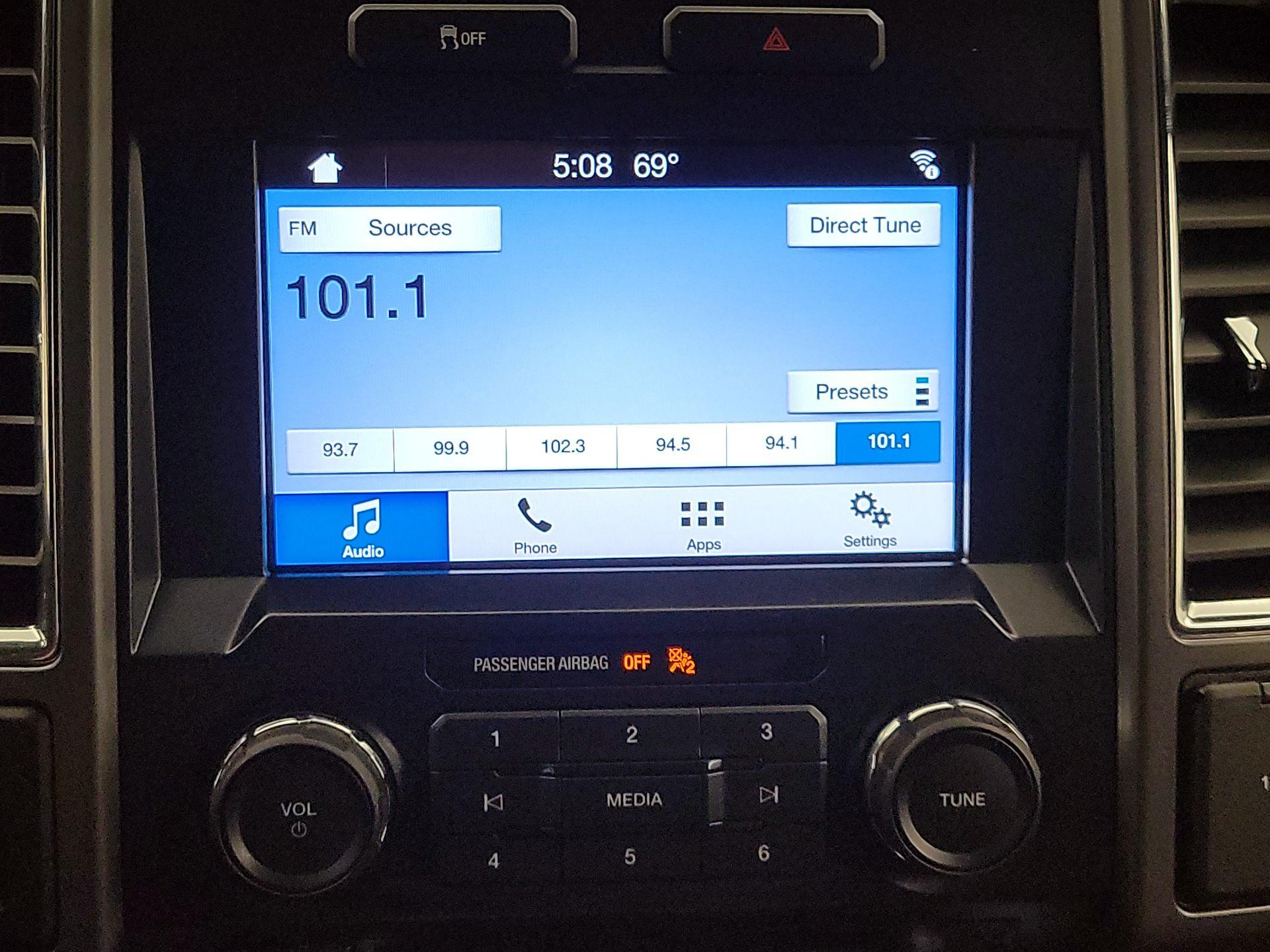 Thumbnail: 2016 Ford F-150 - 15