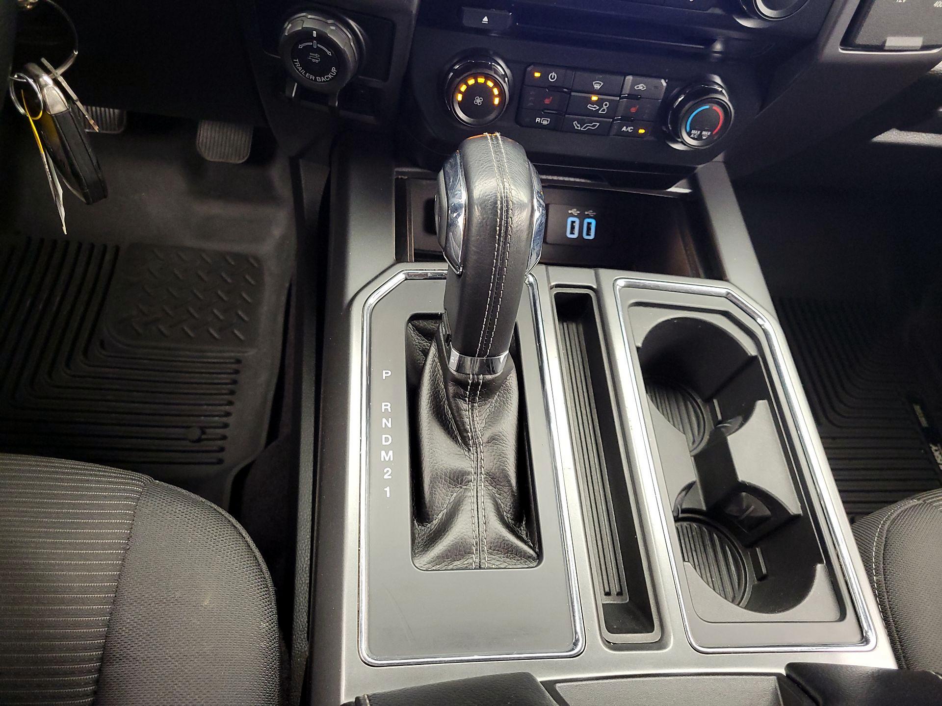 Thumbnail: 2016 Ford F-150 - 17