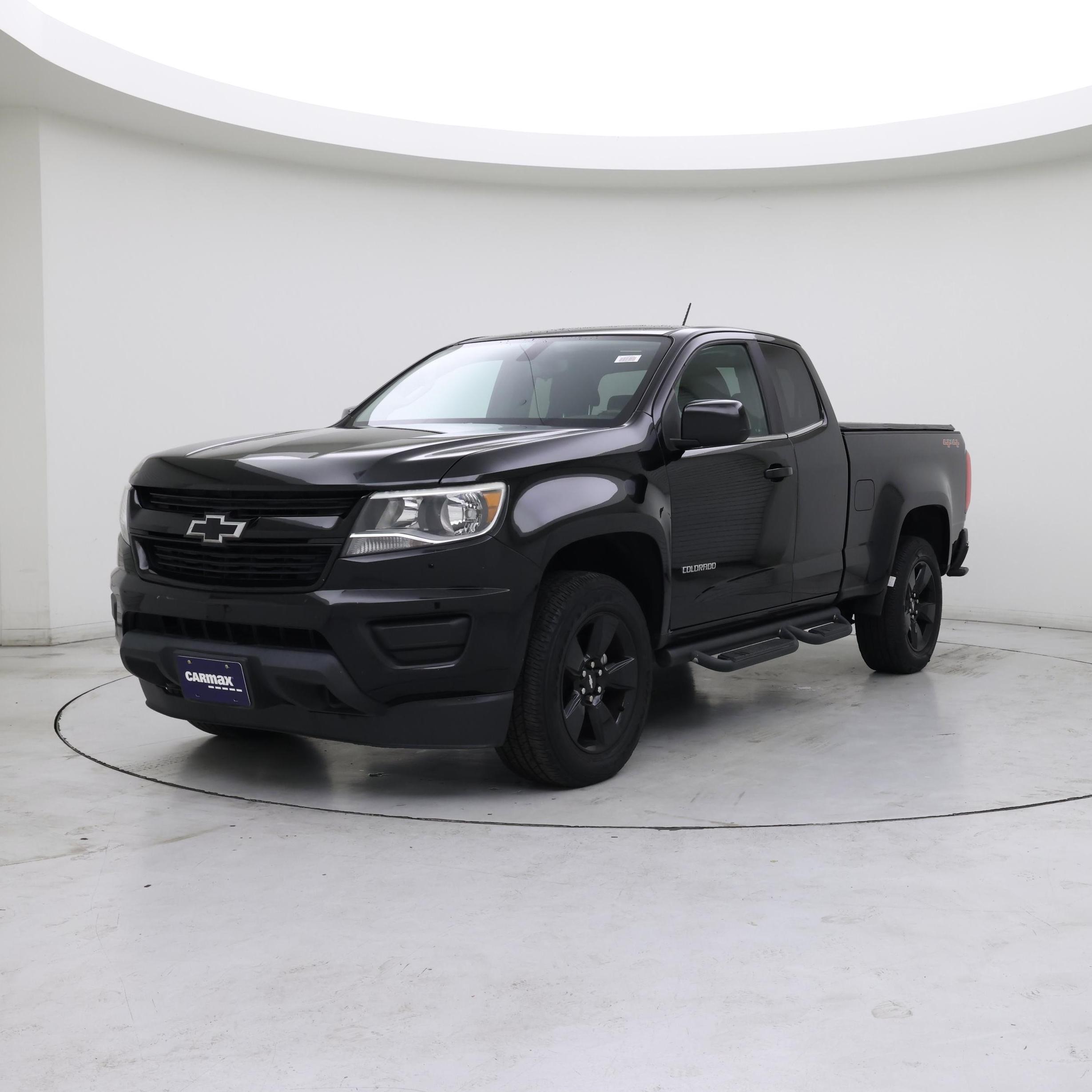 Thumbnail: 2017 Chevrolet Colorado - 4