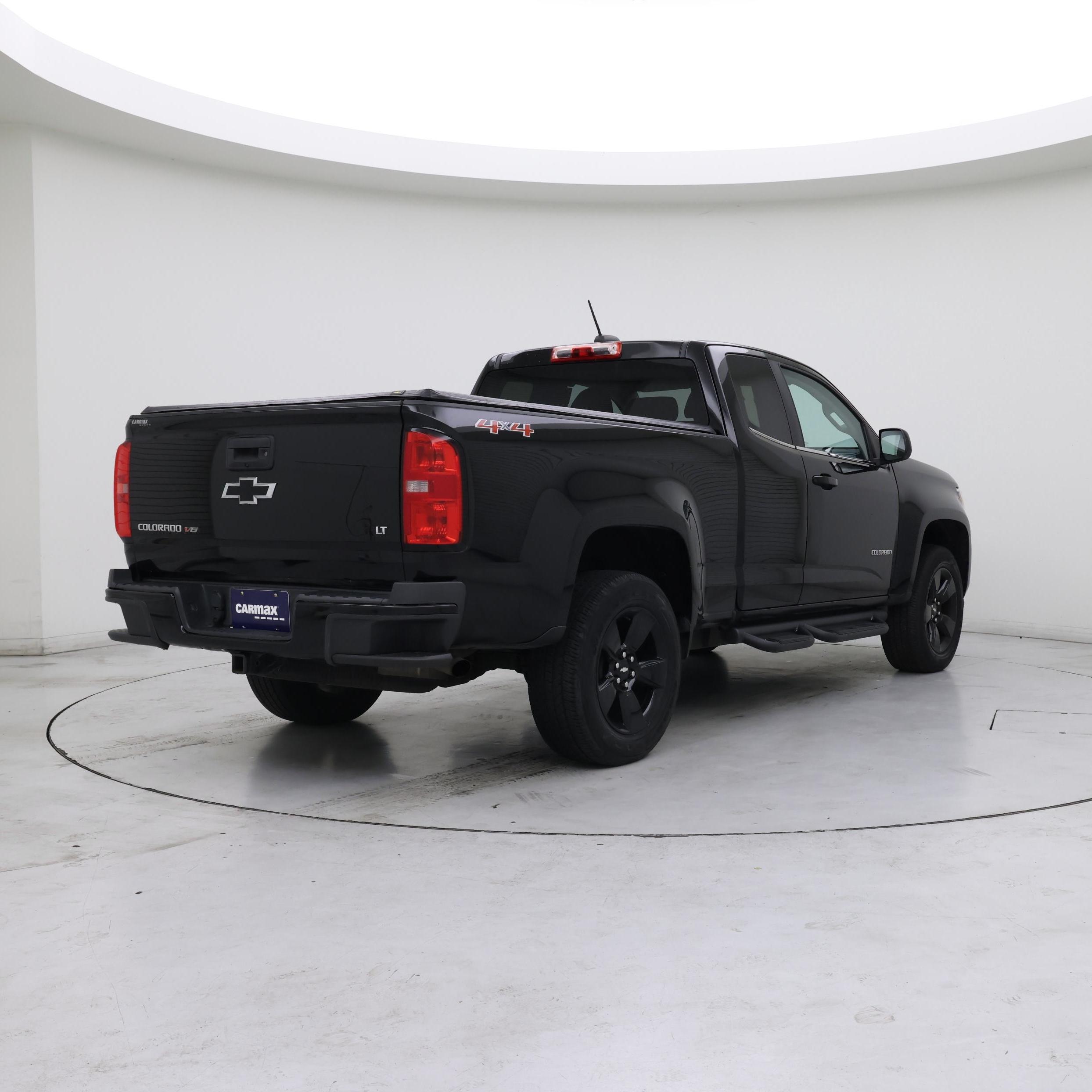 Thumbnail: 2017 Chevrolet Colorado - 8