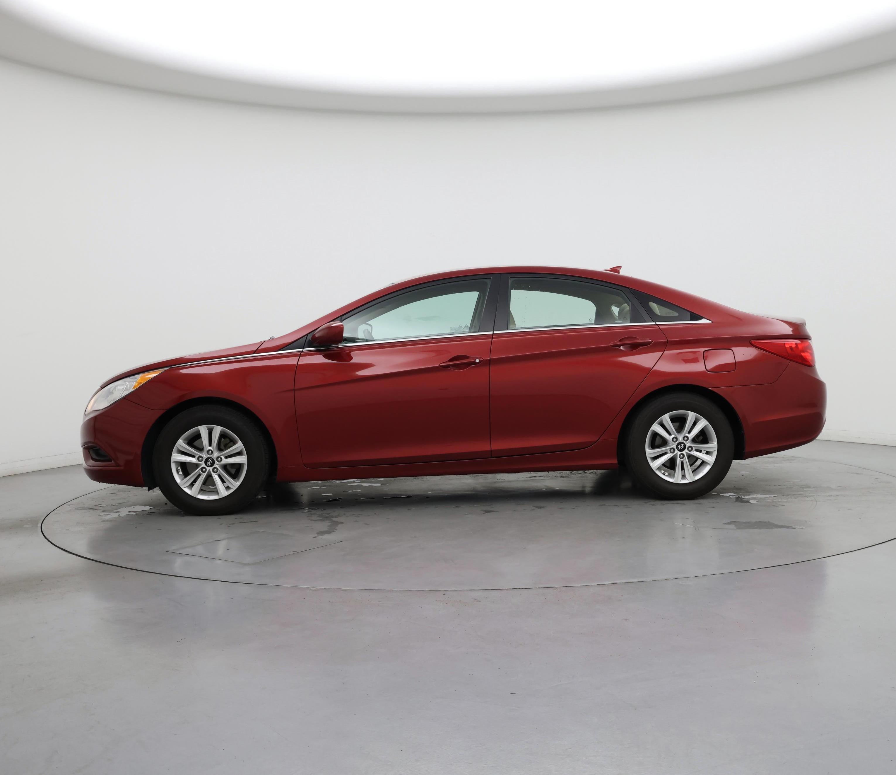 Thumbnail: 2013 Hyundai Sonata - 3