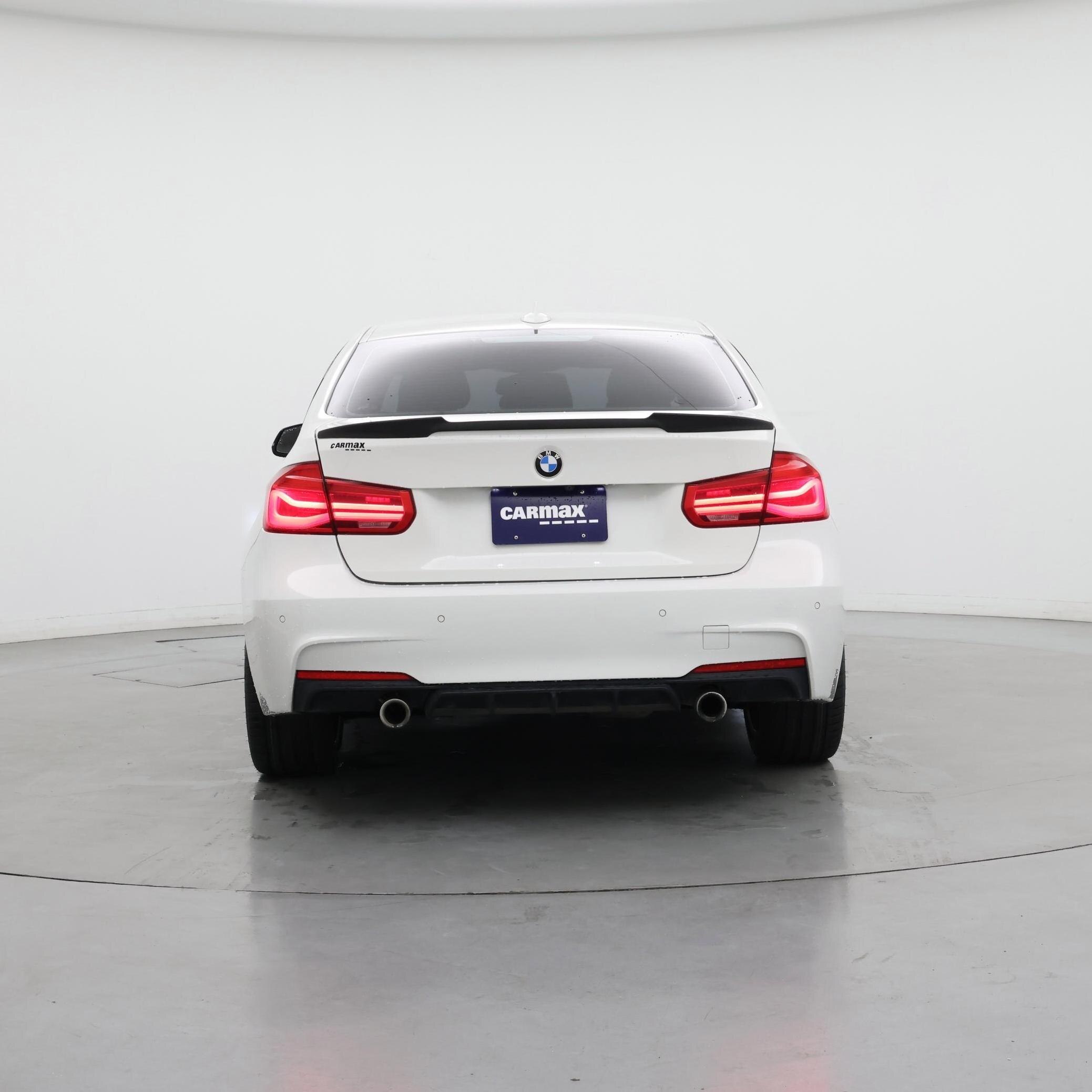 Thumbnail: 2017 BMW 3 Series - 6