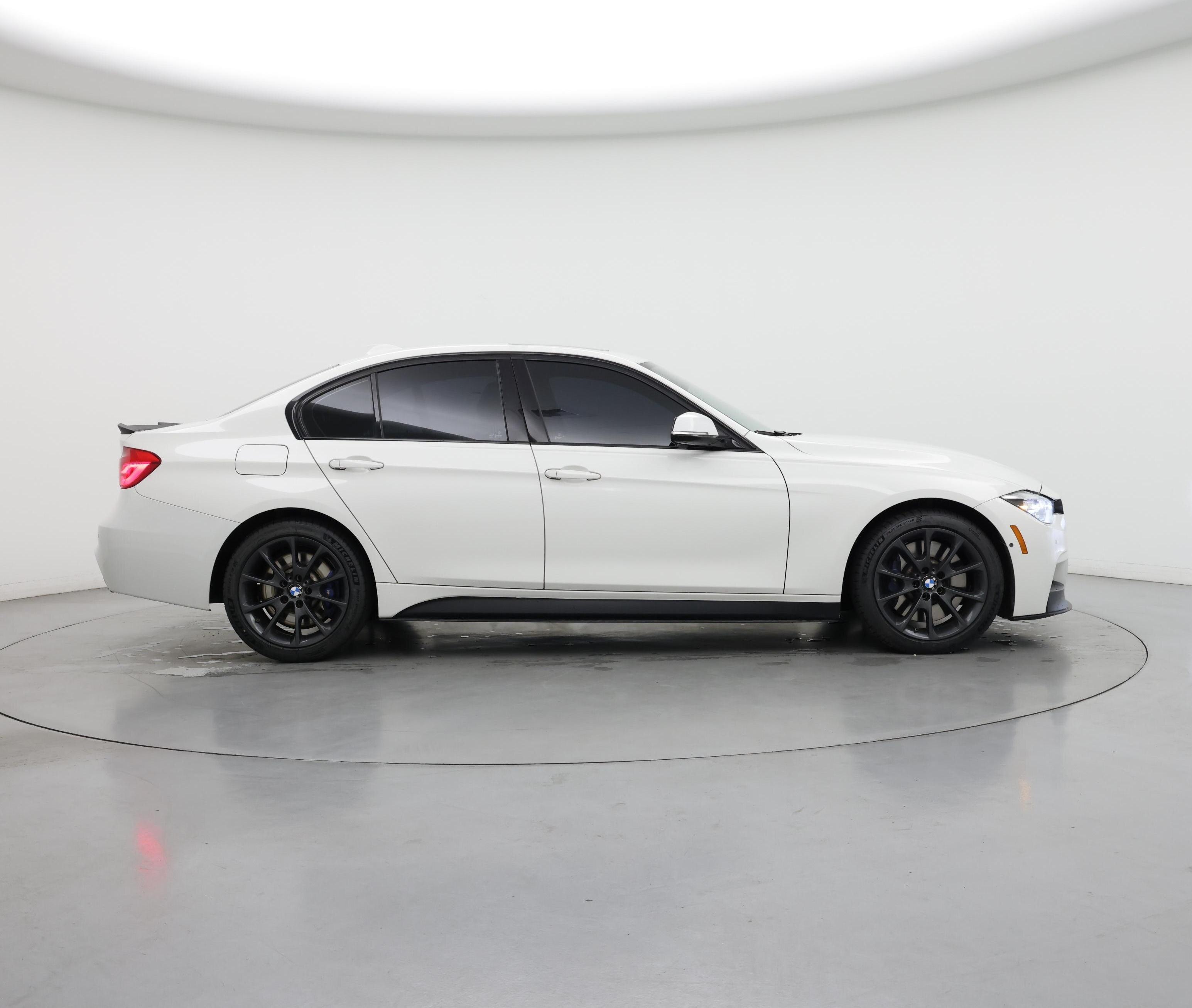 Thumbnail: 2017 BMW 3 Series - 7