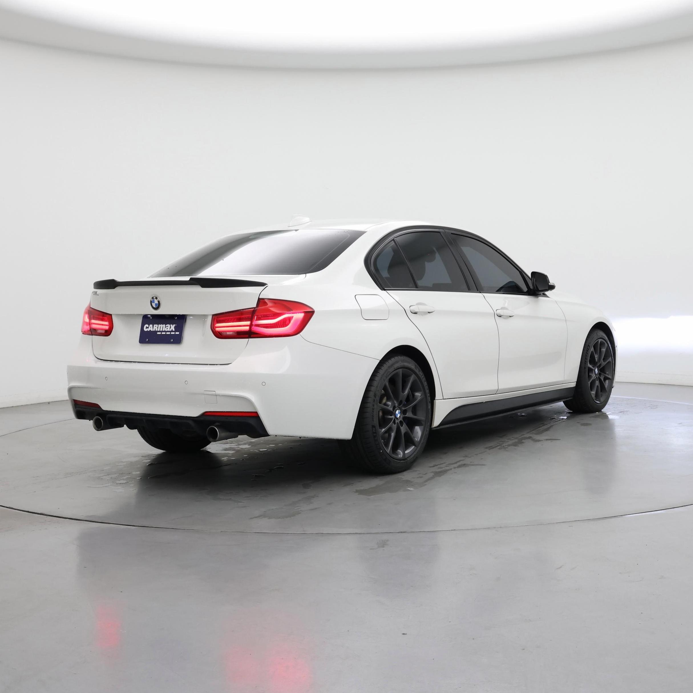 Thumbnail: 2017 BMW 3 Series - 8