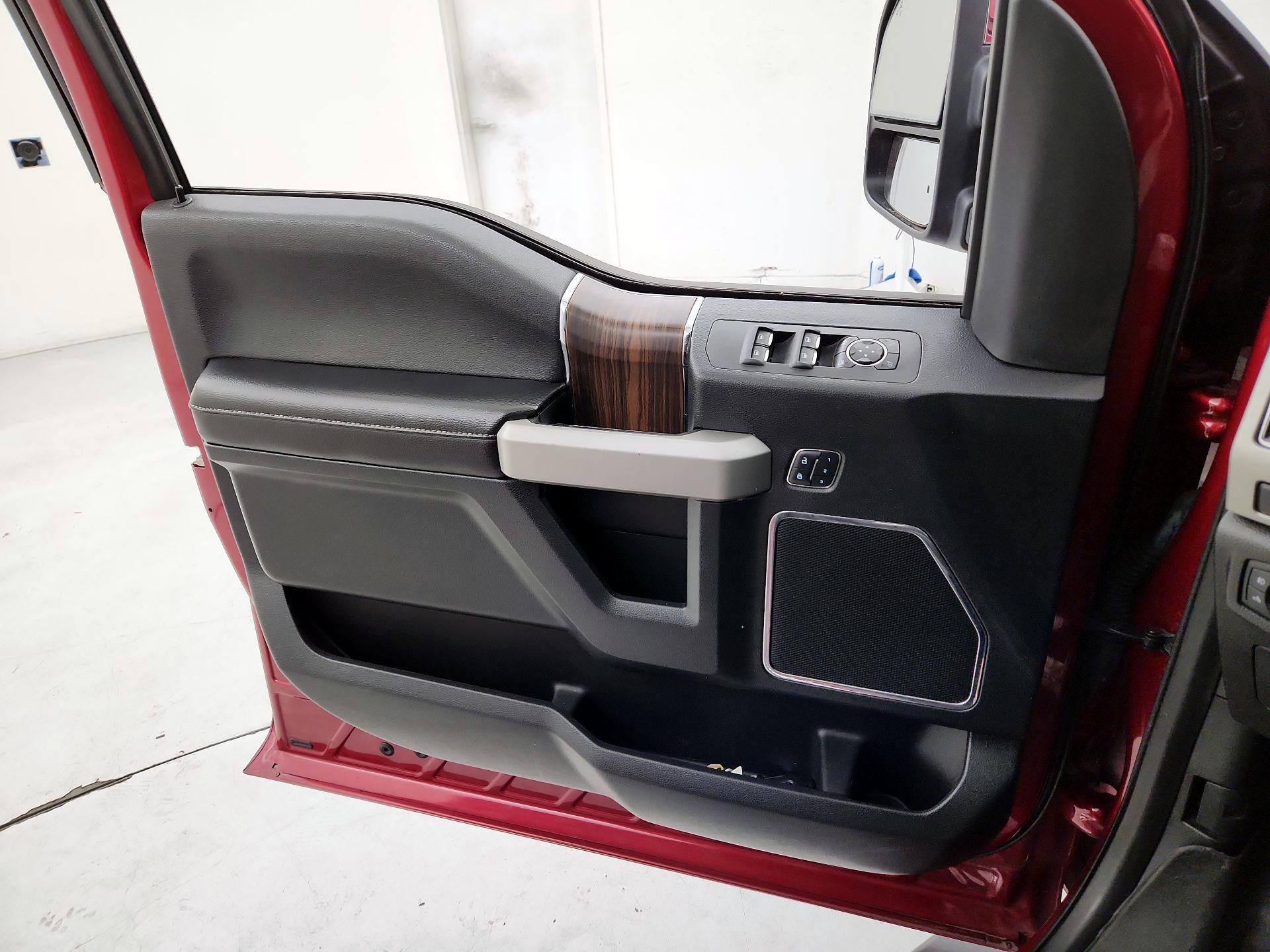 Thumbnail: 2017 Ford F-150 - 12
