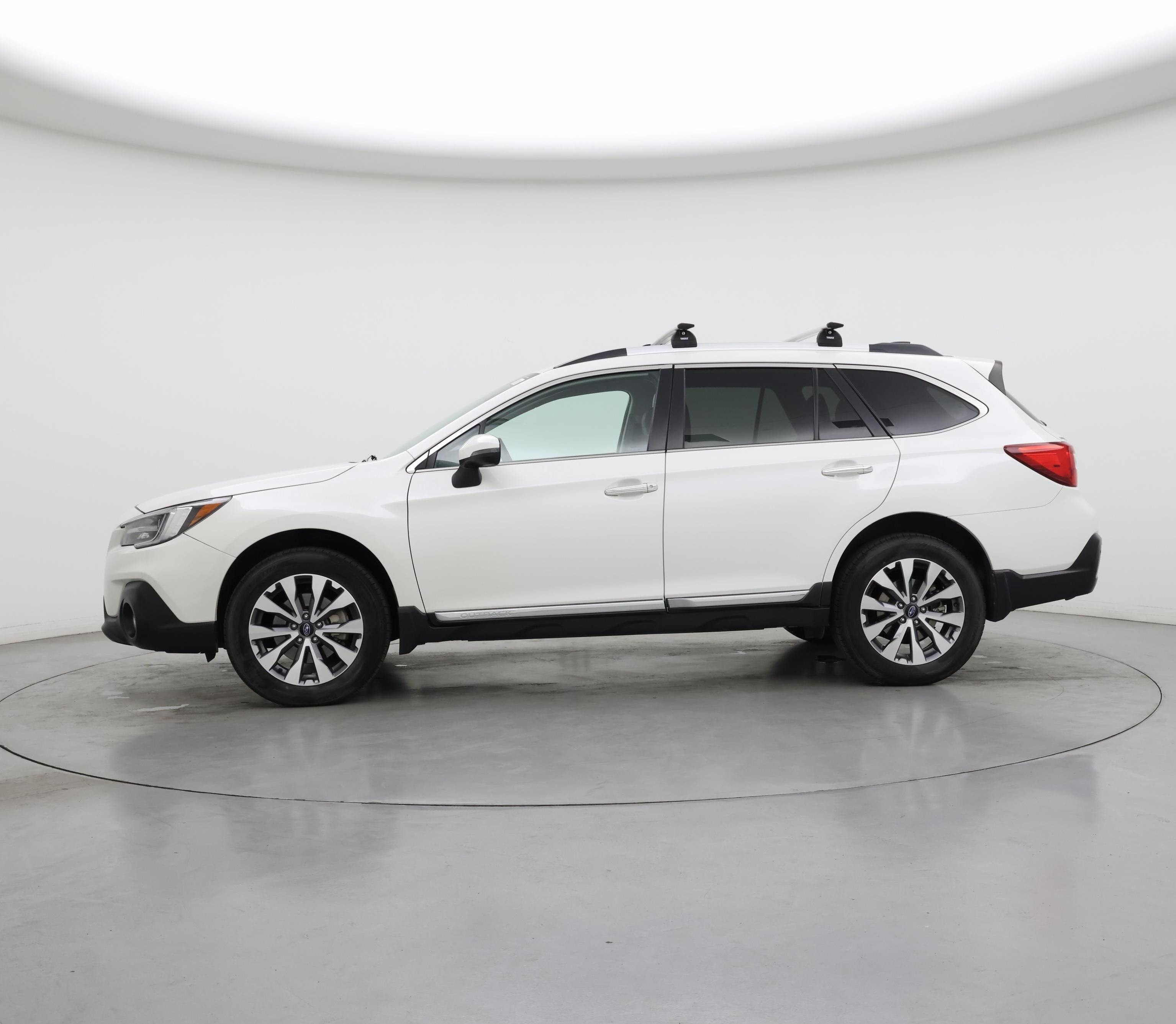 Thumbnail: 2019 Subaru Outback - 3