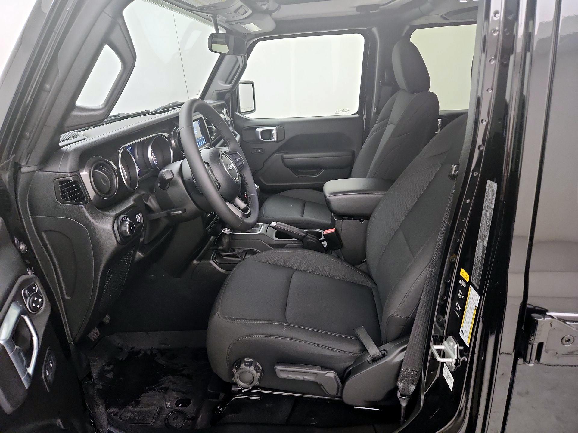 Thumbnail: 2023 Jeep Wrangler - 11