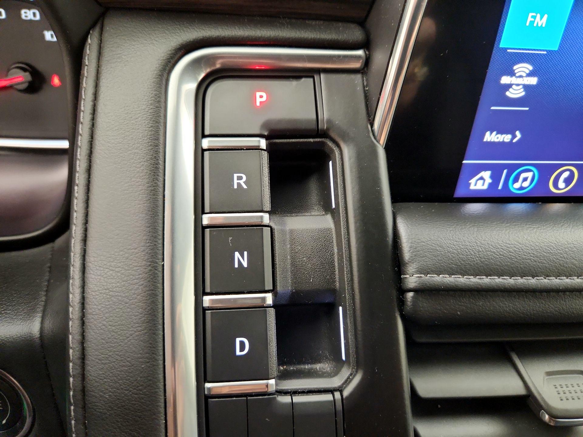 Thumbnail: 2021 Chevrolet Suburban - 17