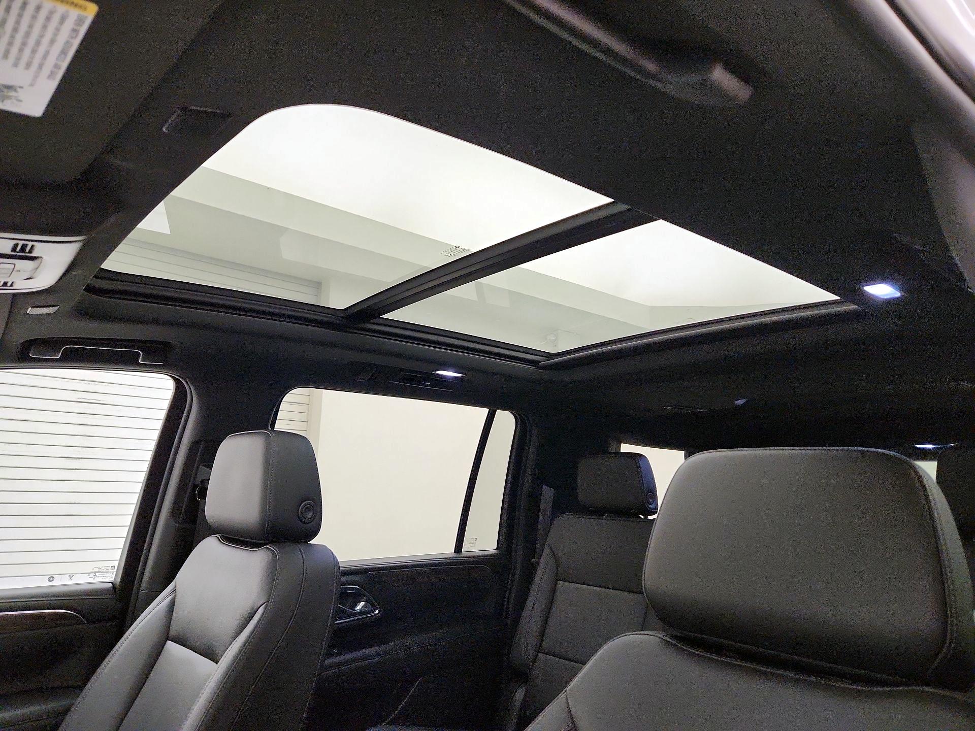 Thumbnail: 2021 Chevrolet Suburban - 19