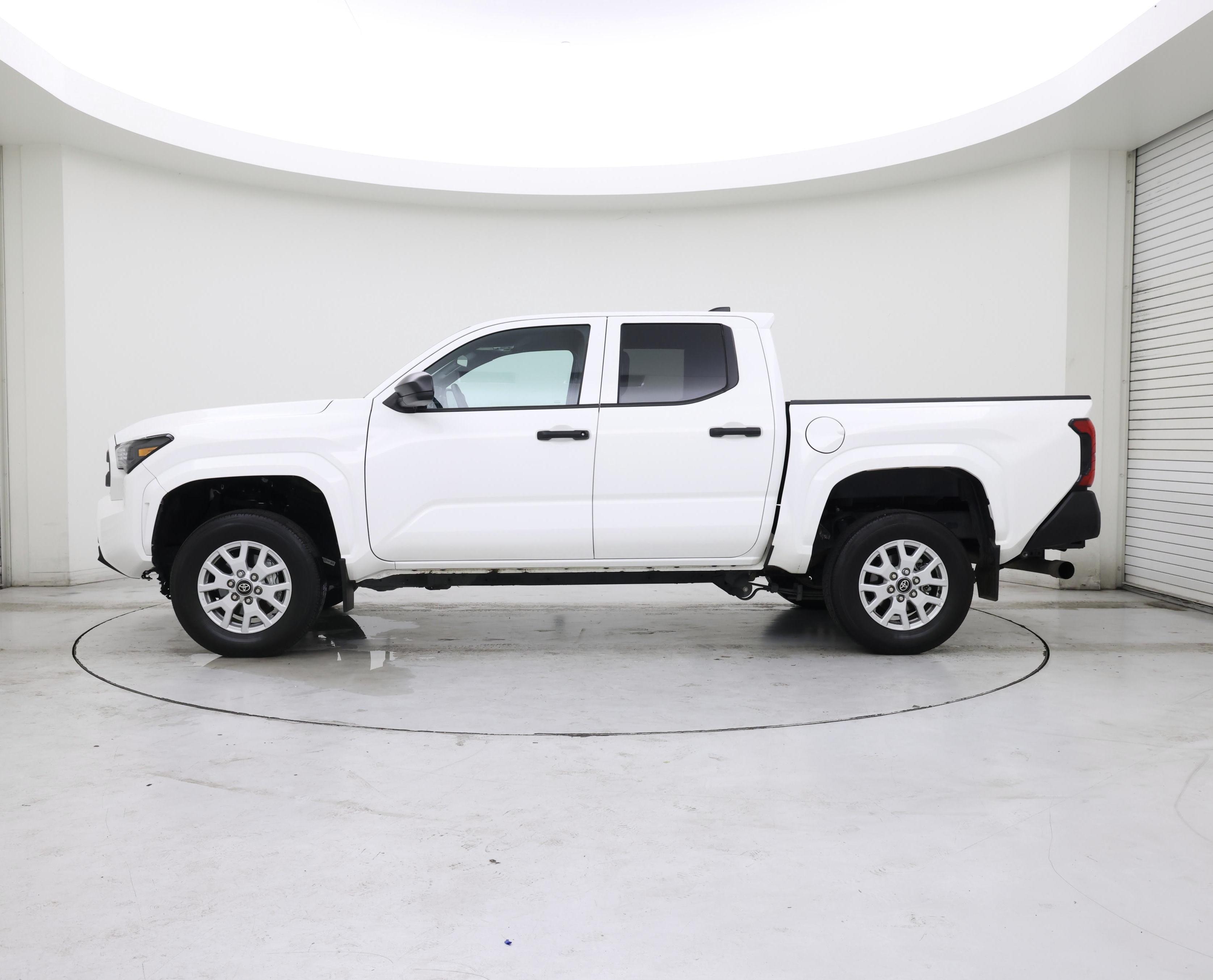Thumbnail: 2024 Toyota Tacoma - 3