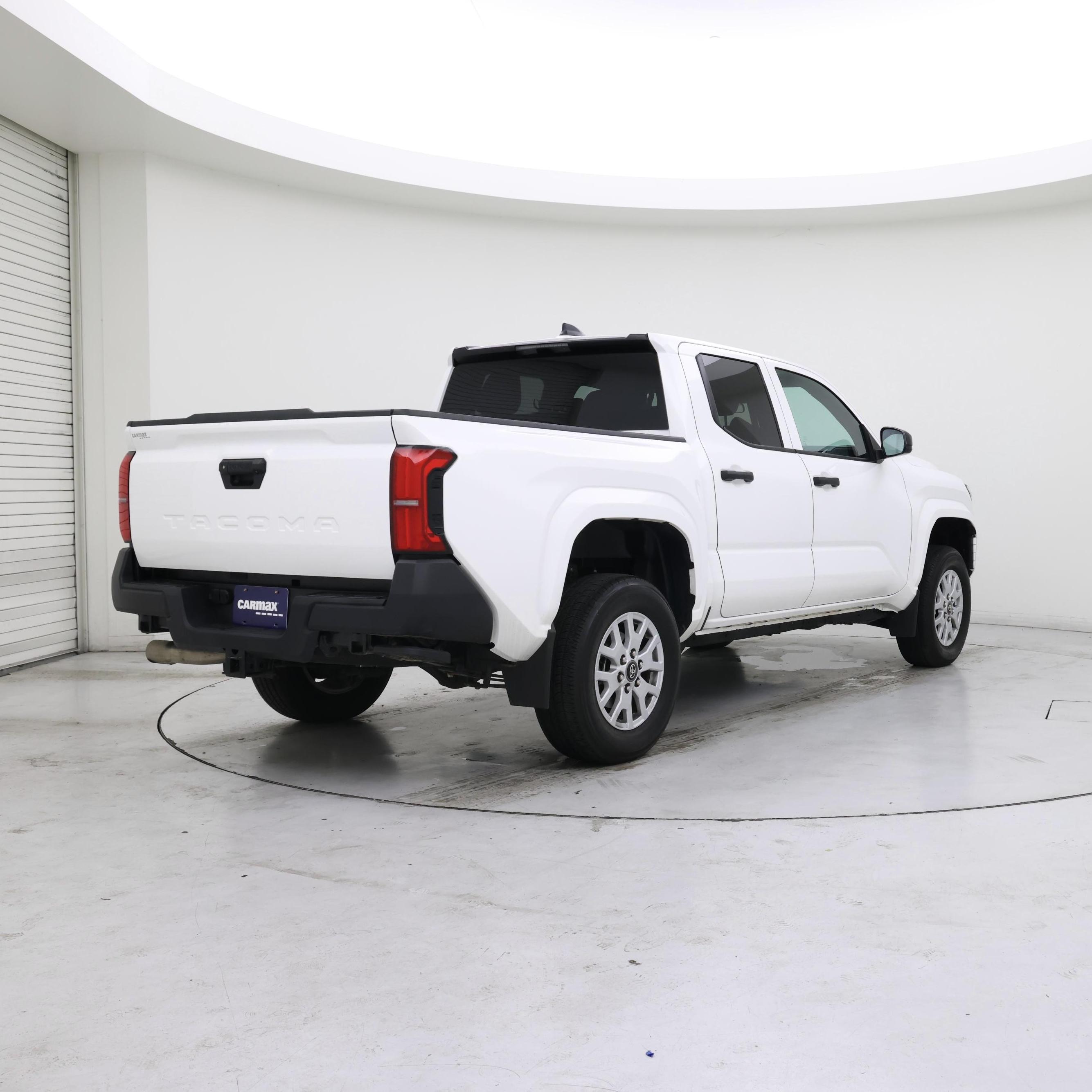 Thumbnail: 2024 Toyota Tacoma - 8
