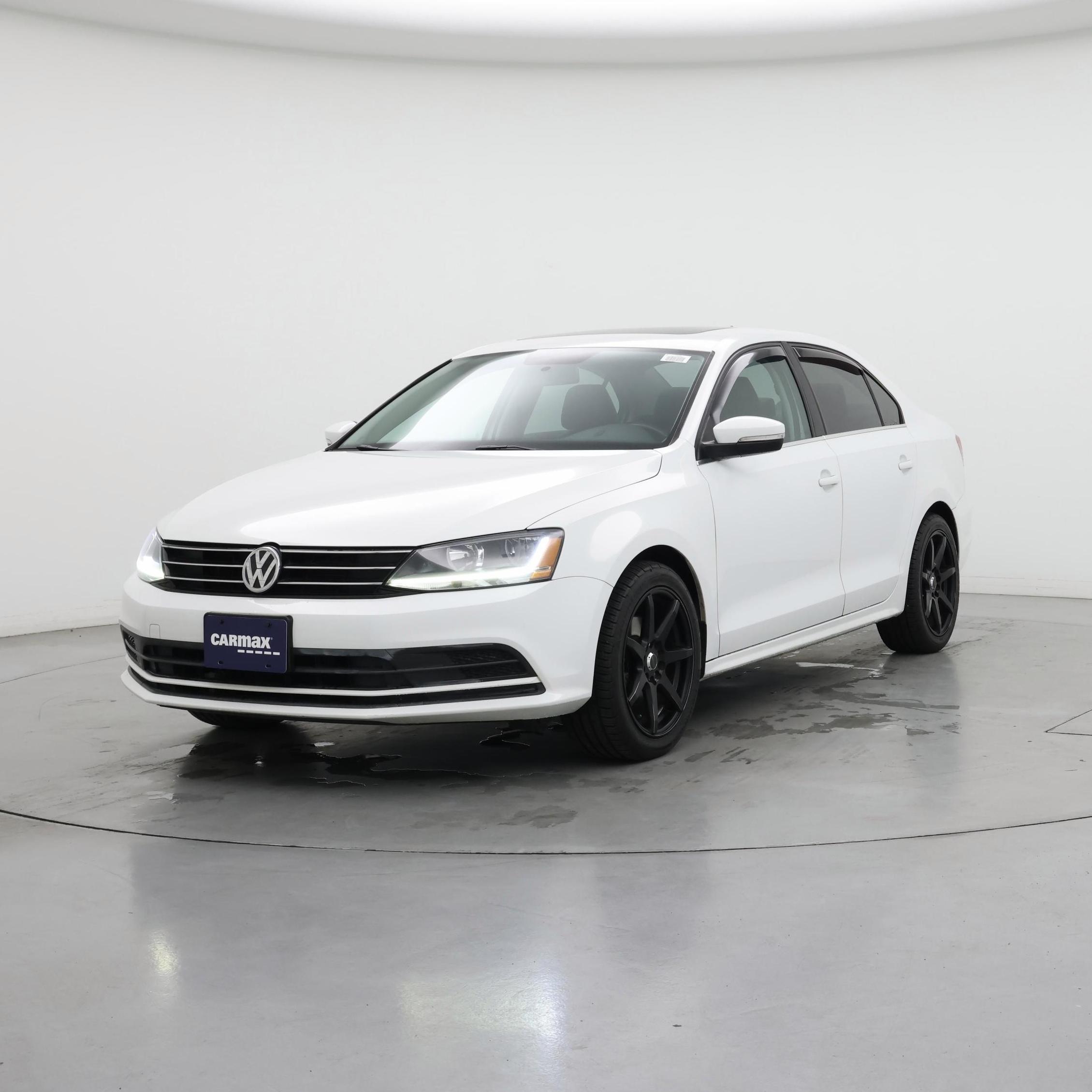 Thumbnail: 2017 Volkswagen Jetta - 4