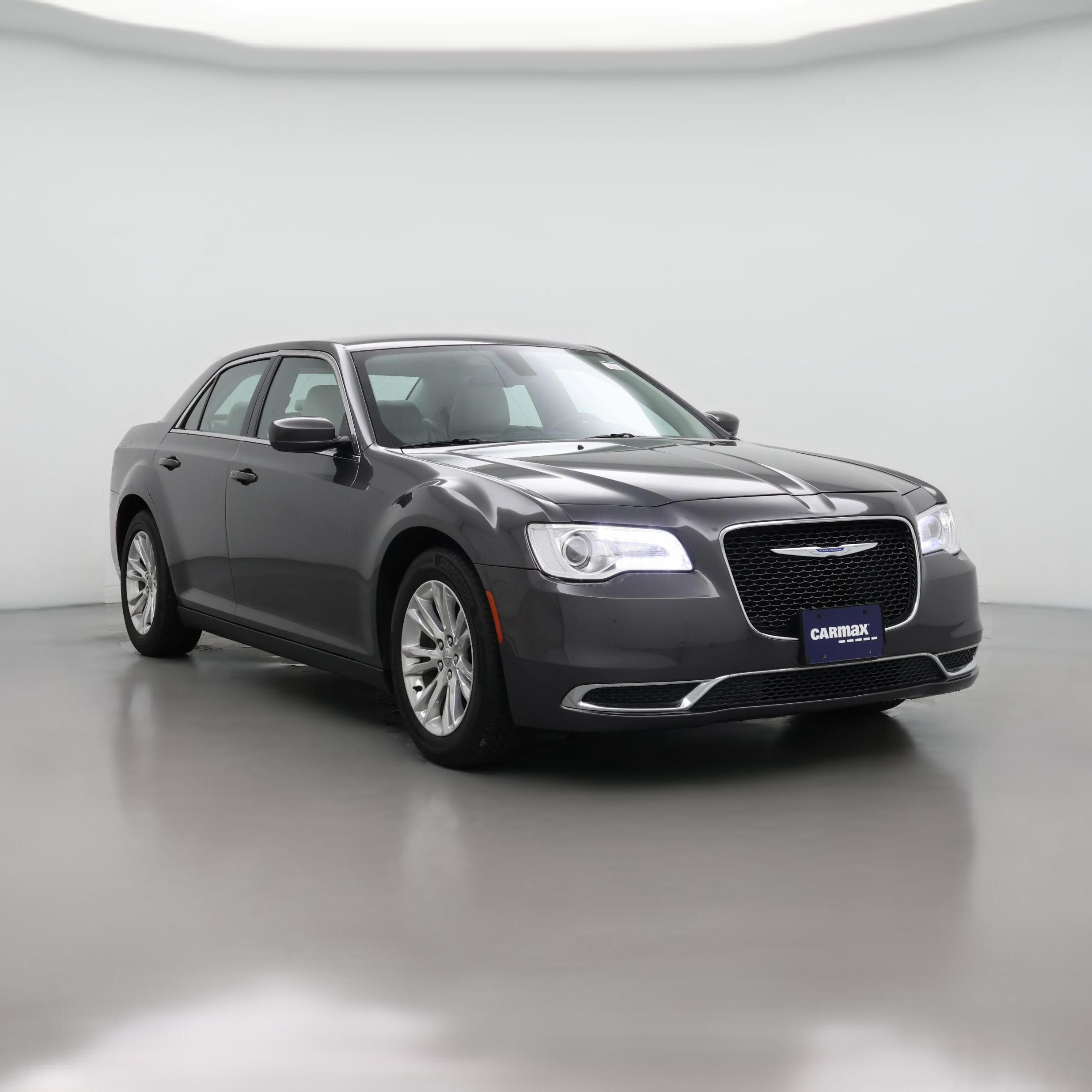 Thumbnail: 2017 Chrysler 300 - 1