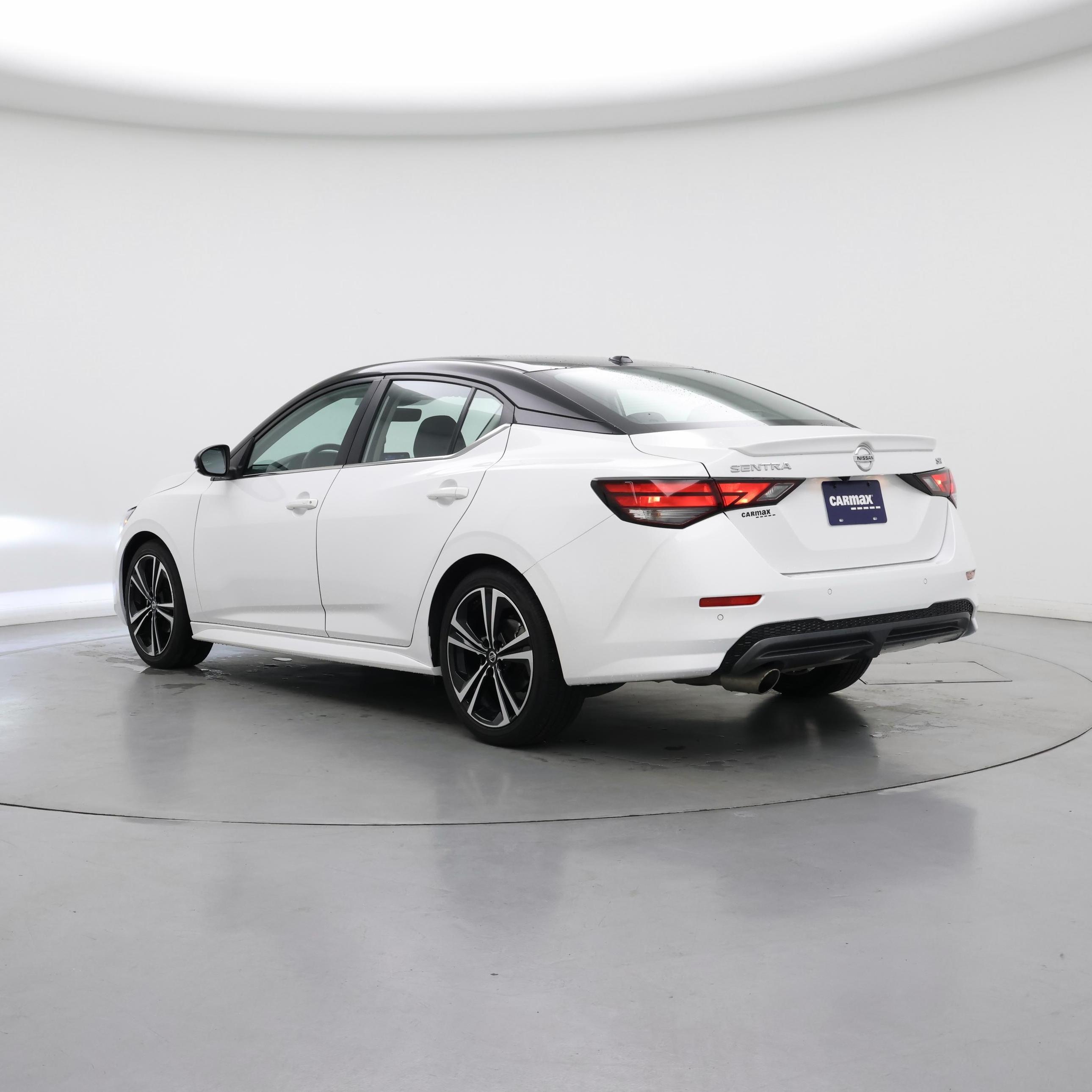 Thumbnail: 2023 Nissan Sentra - 2