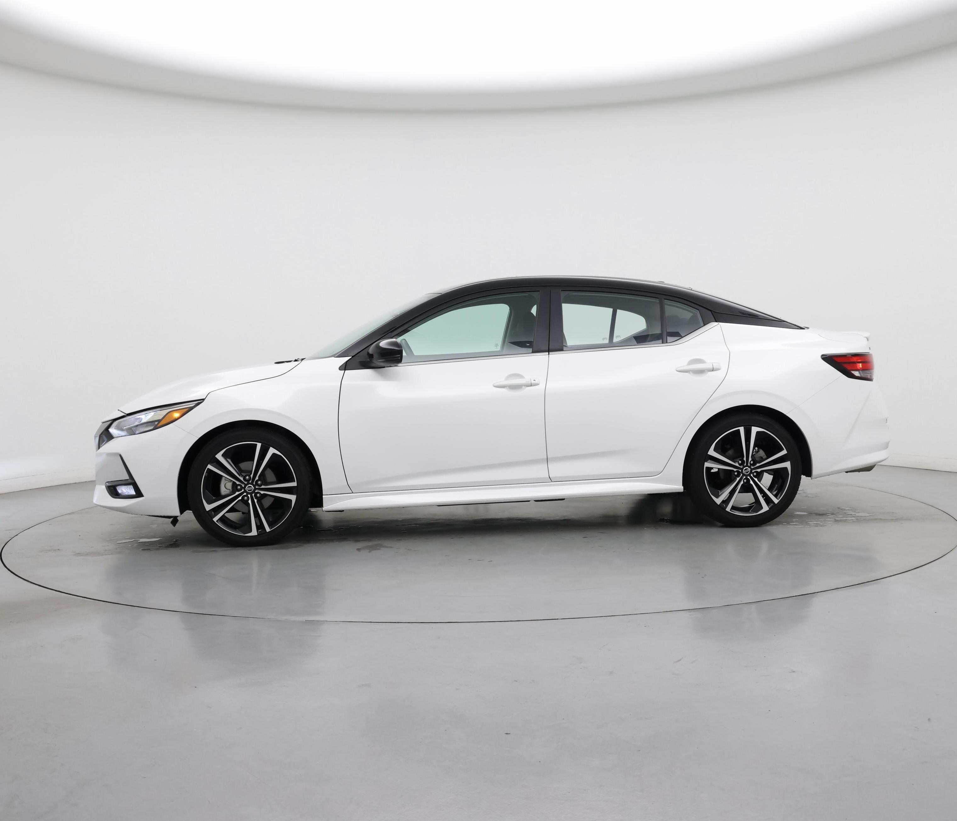 Thumbnail: 2023 Nissan Sentra - 3