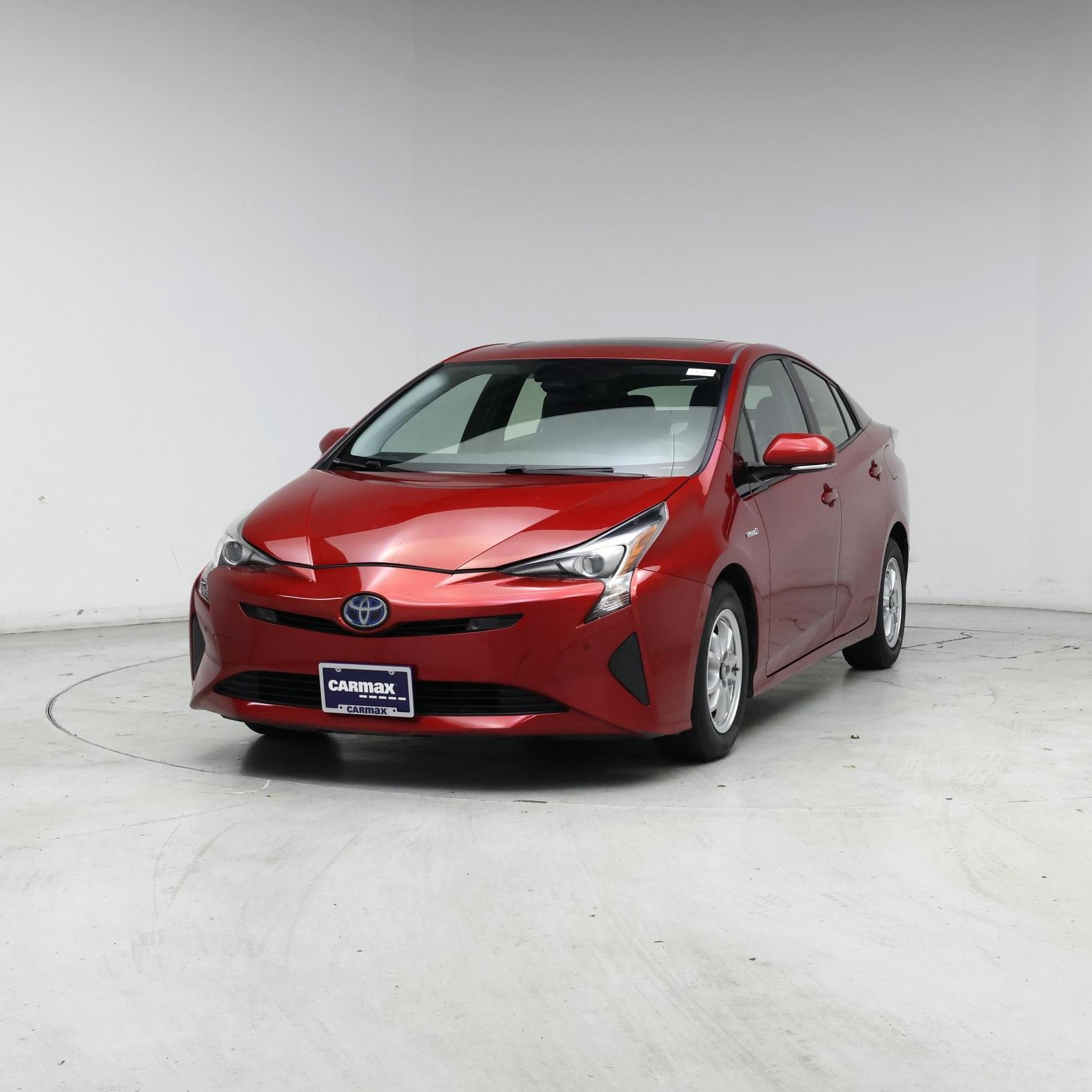 Thumbnail: 2017 Toyota Prius - 4