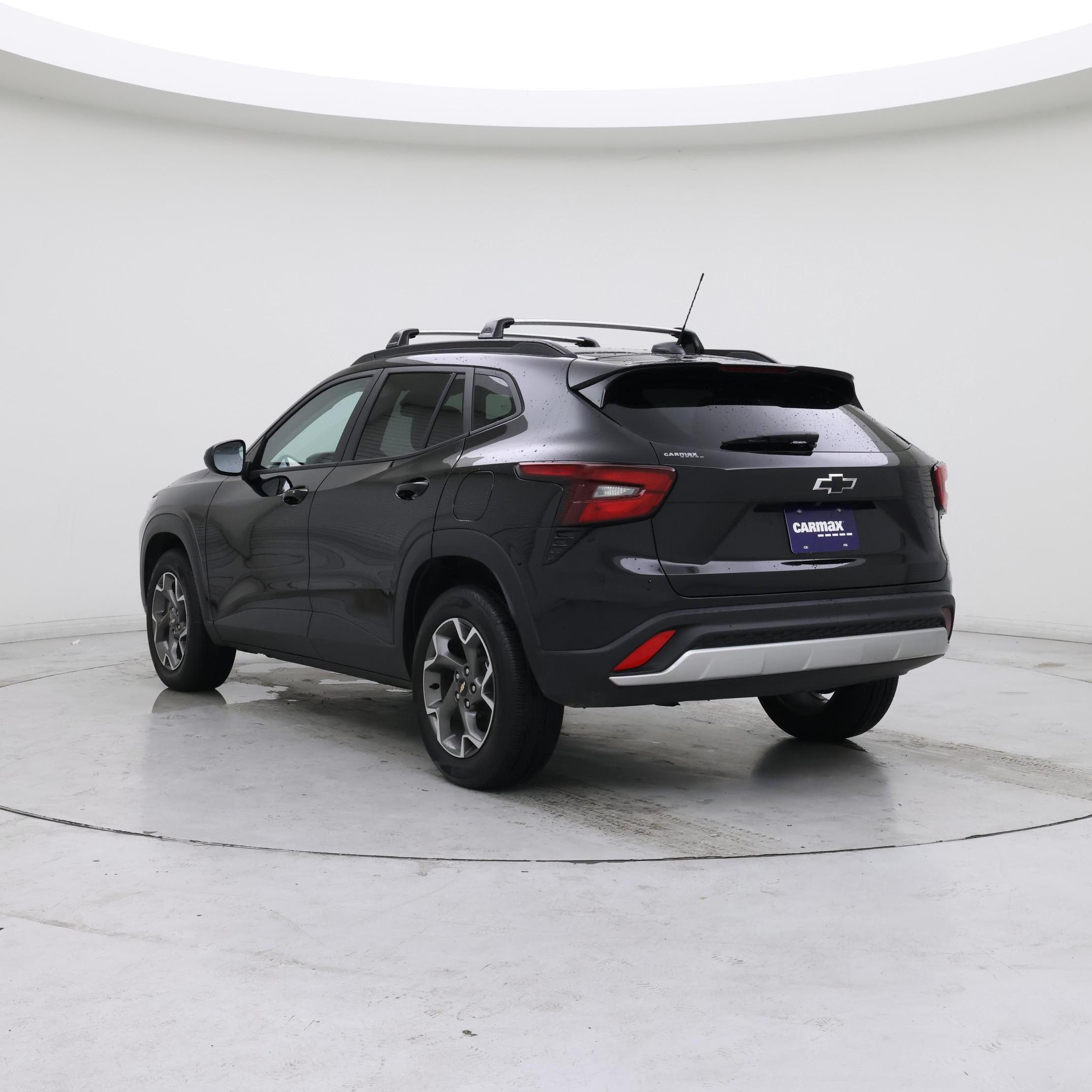 Thumbnail: 2025 Chevrolet Trax - 2