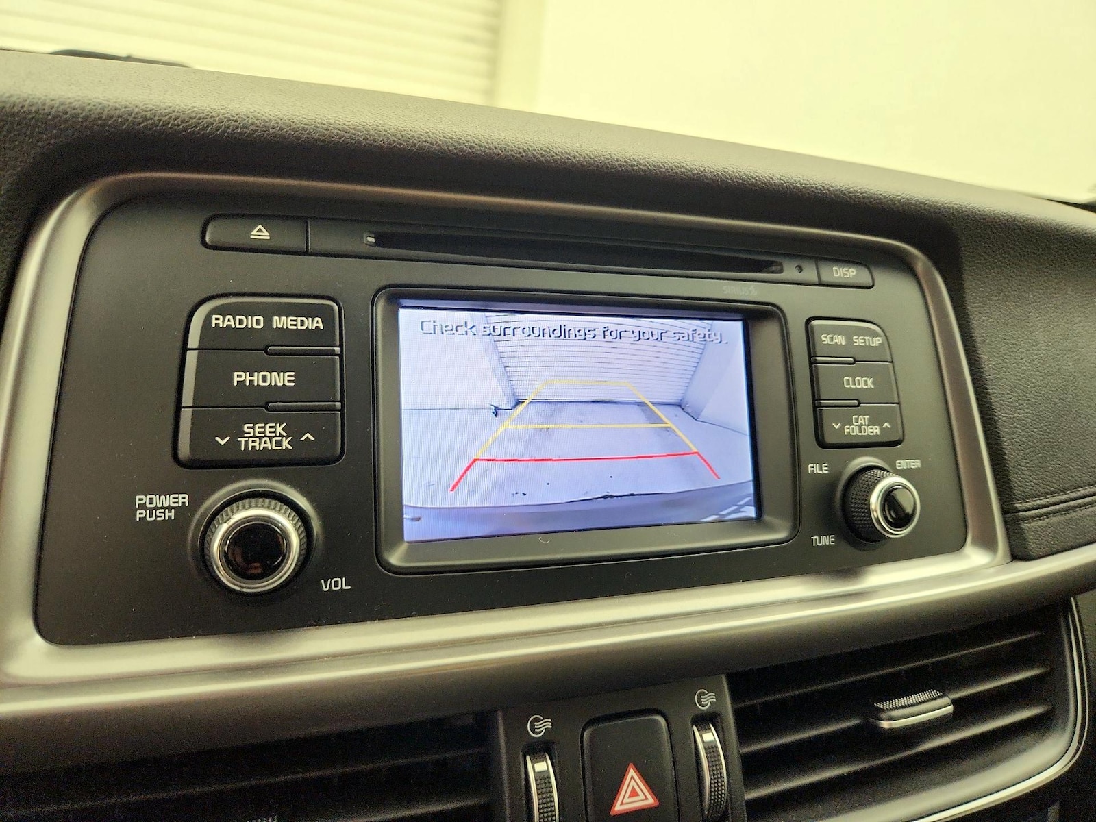 2016 Kia Optima LX - Photo 15