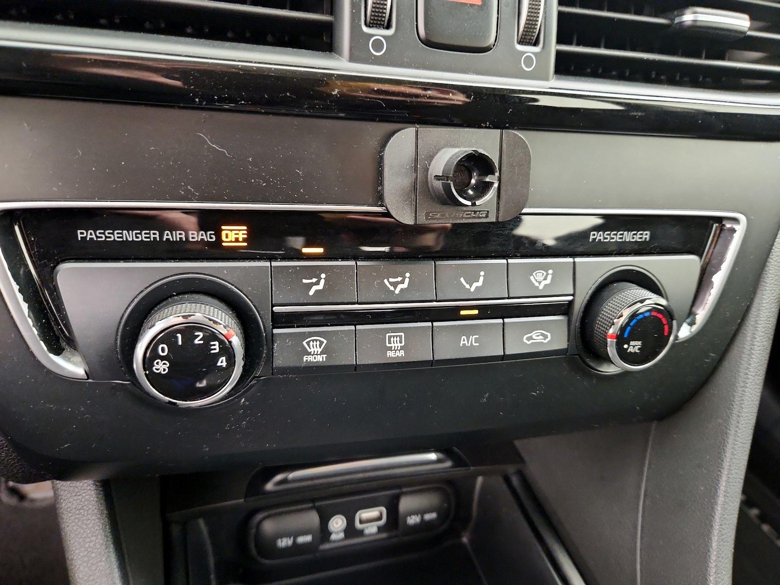 2016 Kia Optima LX - Photo 17