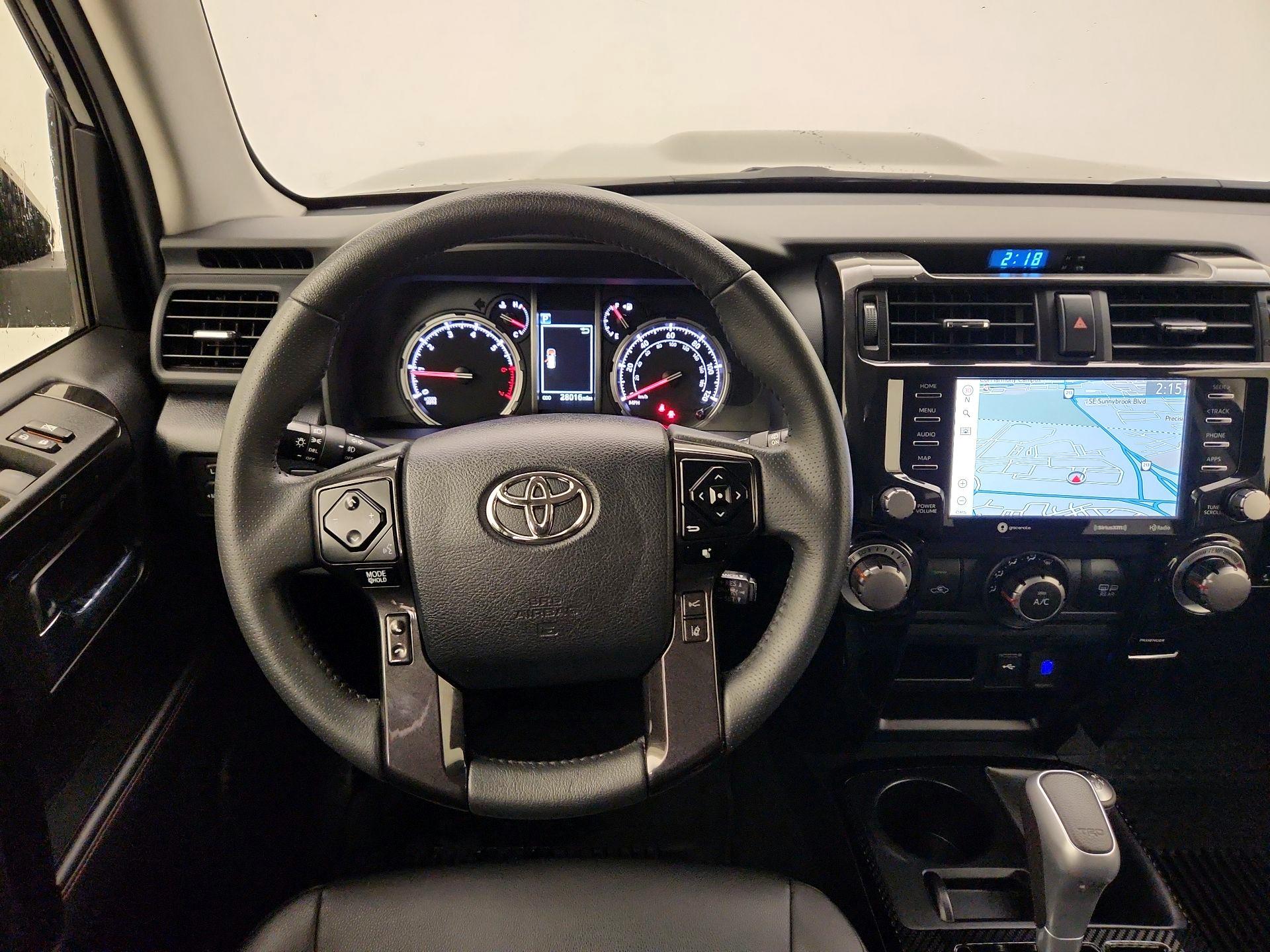 Thumbnail: 2022 Toyota 4Runner - 10