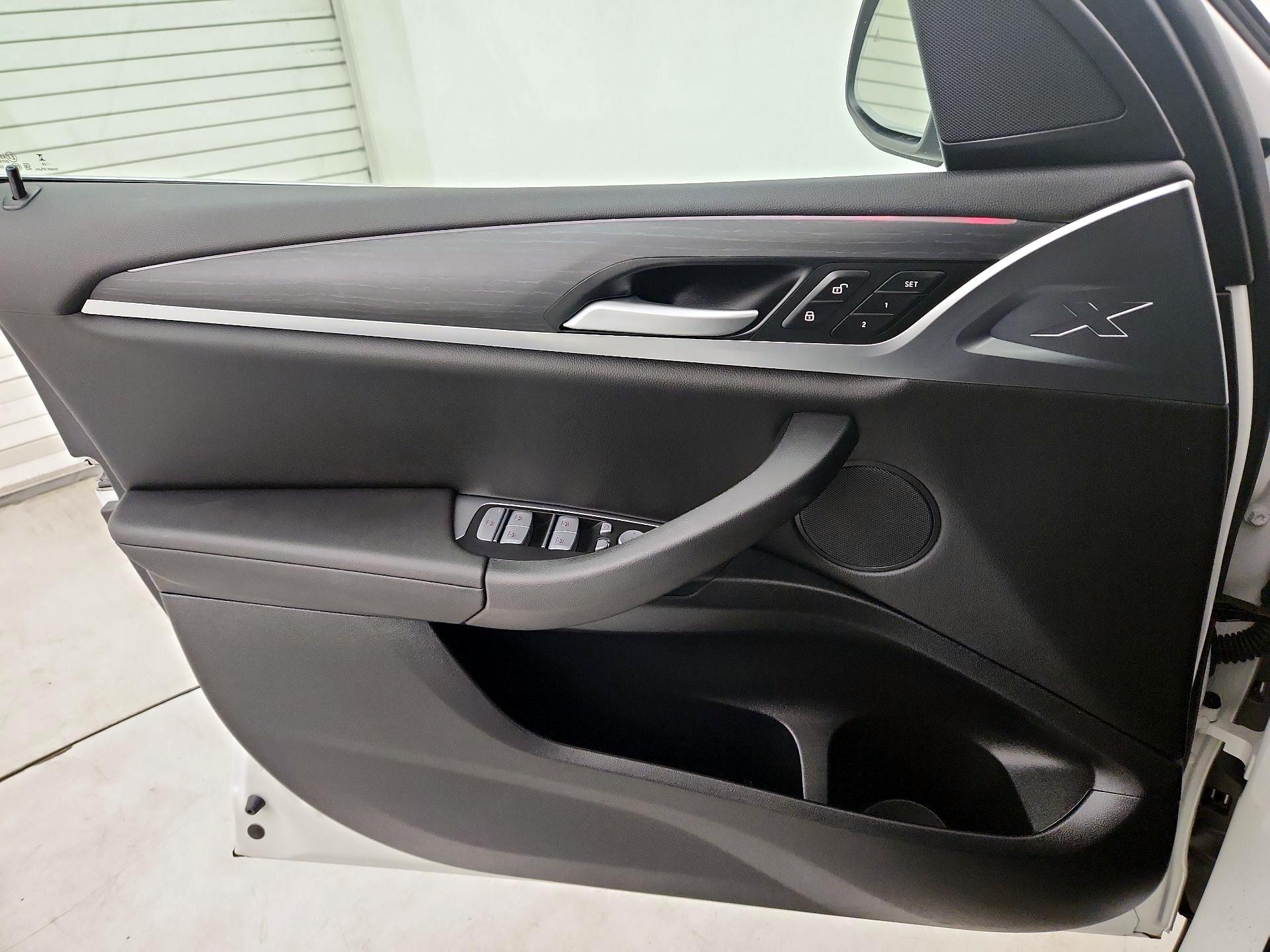 Thumbnail: 2024 BMW X3 - 12