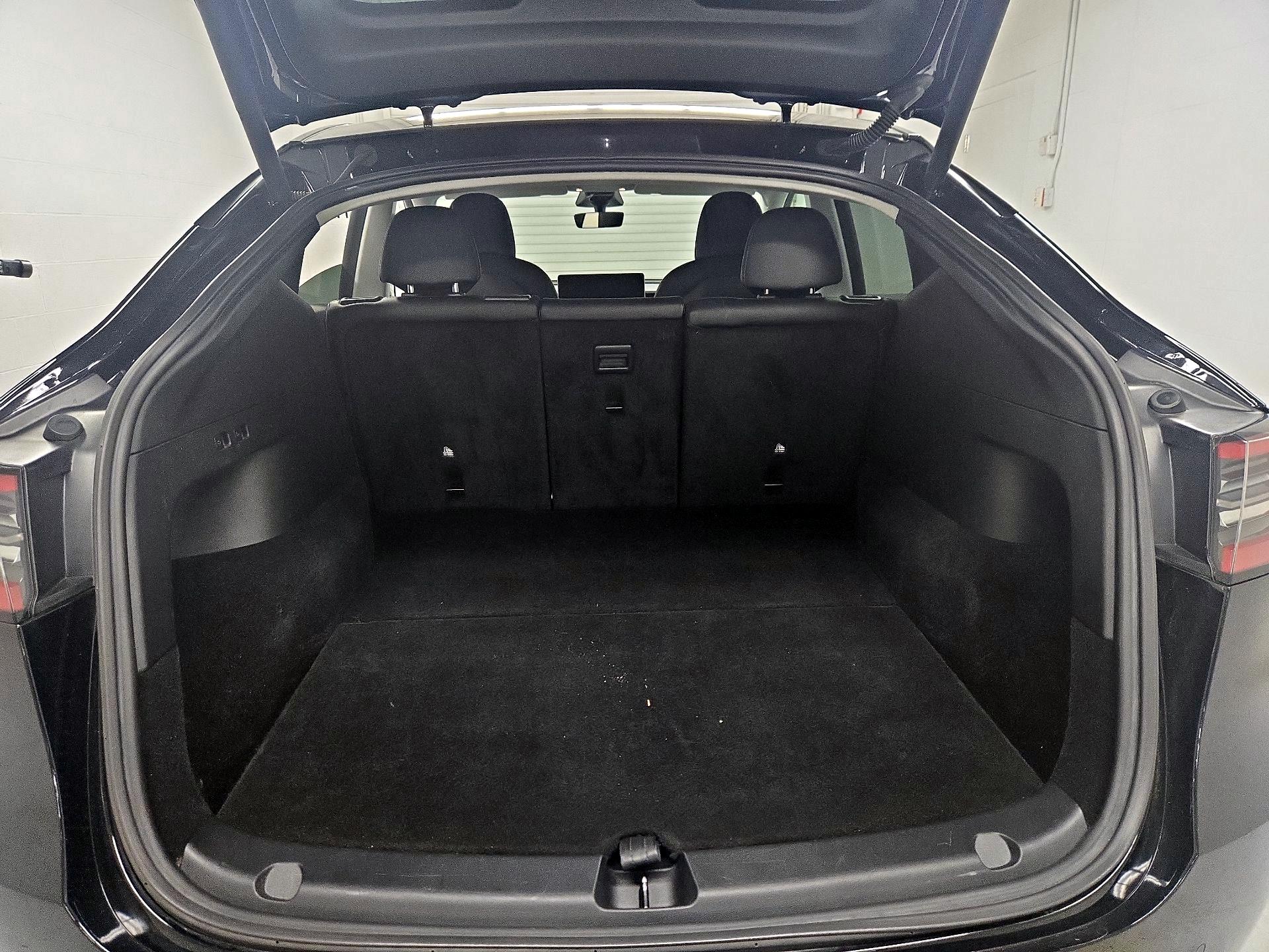 Thumbnail: 2022 Tesla Model Y - 20